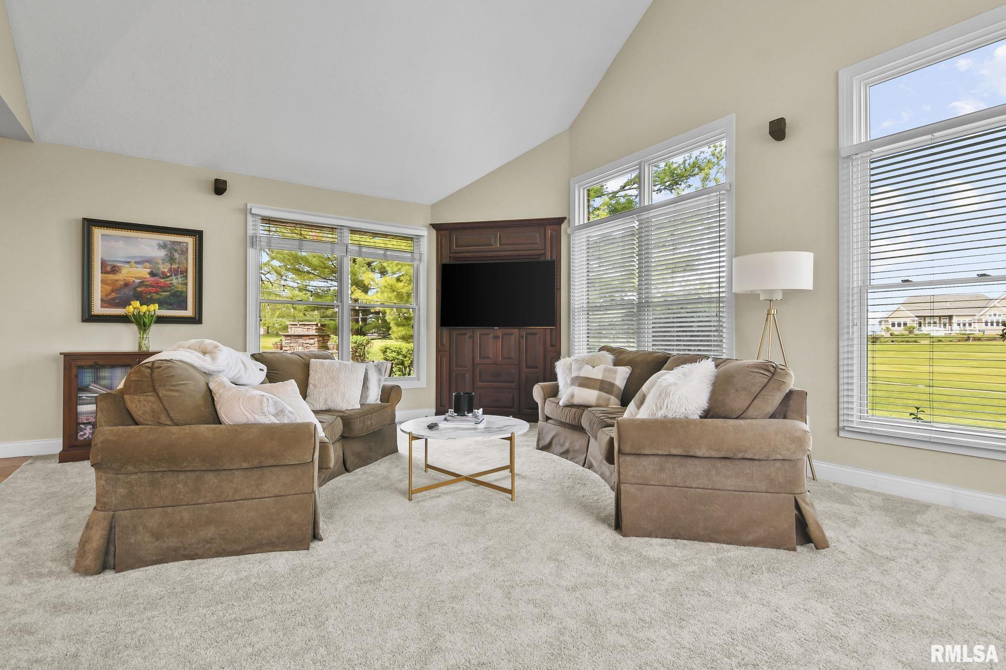 4301 Turtle Bay