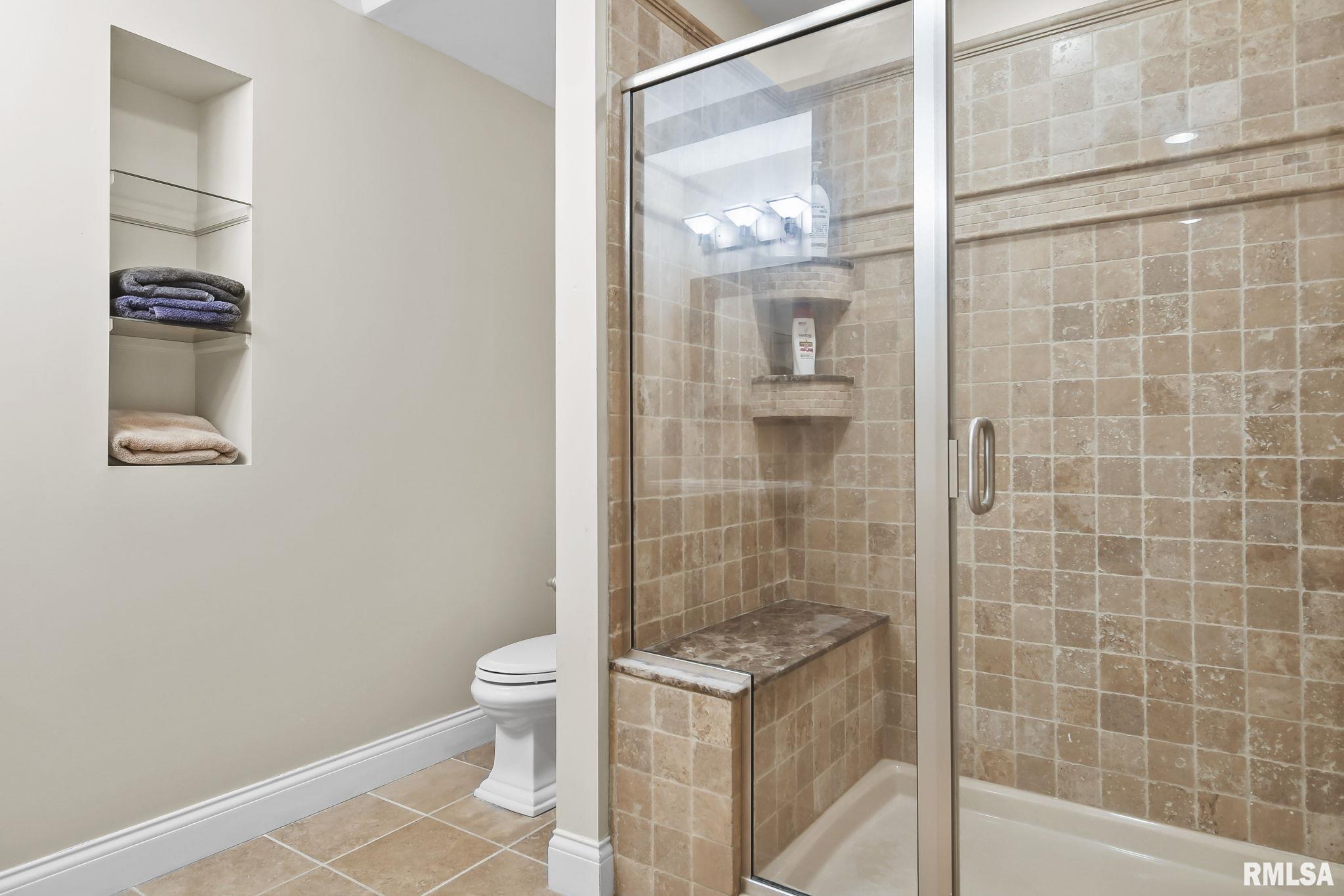 4301 Turtle Bay