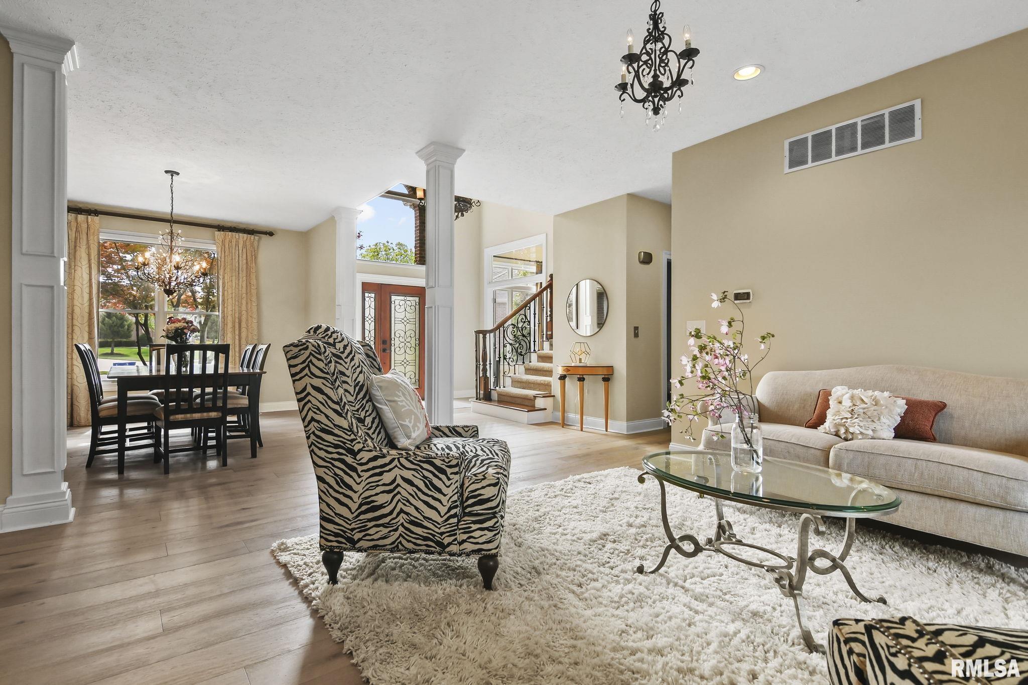 4301 Turtle Bay