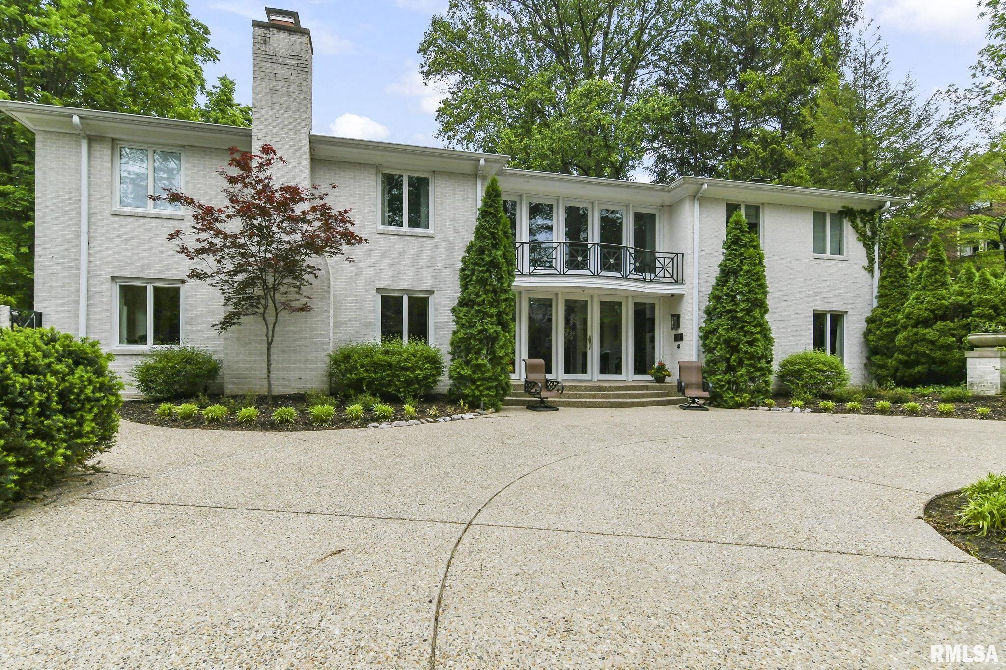2100 S ILLINI Road