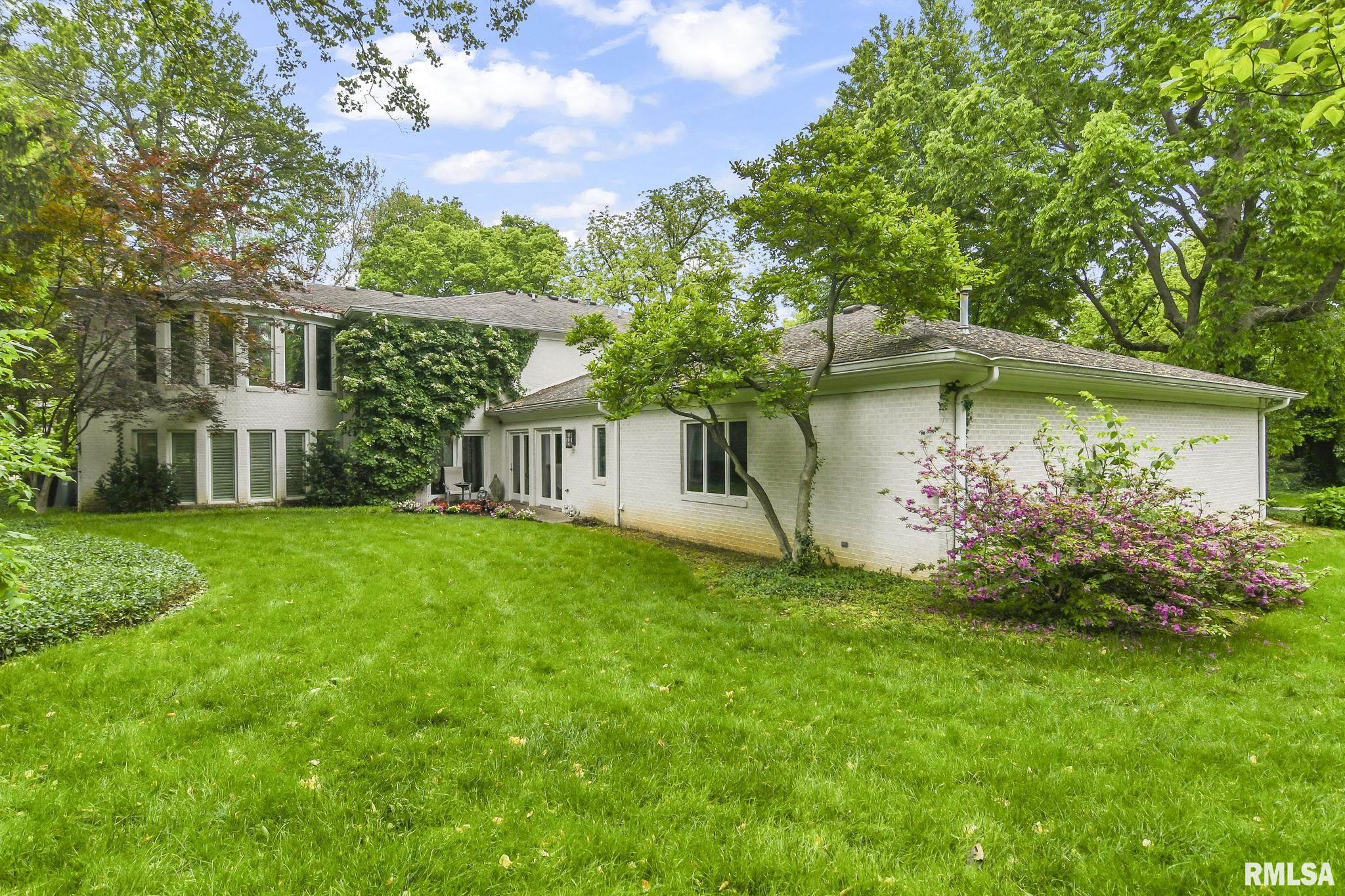 2100 S ILLINI Road
