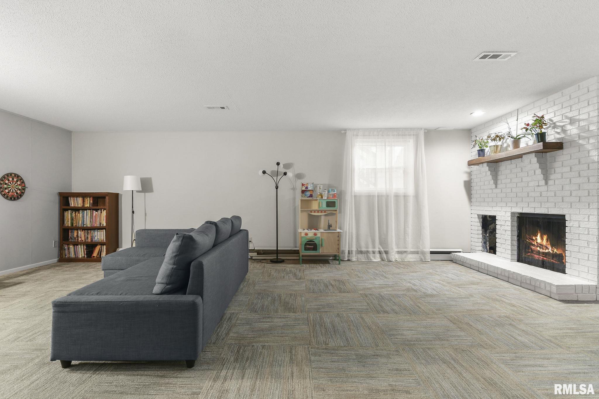 520 Vanderbilt Drive