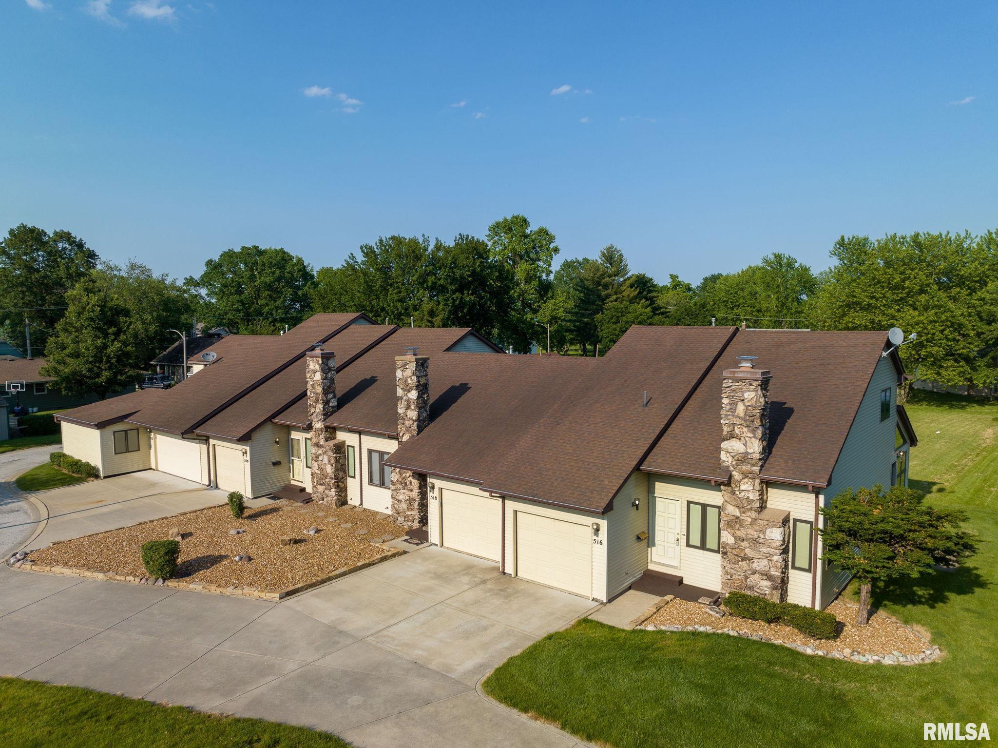 520 N SPRINGFIELD