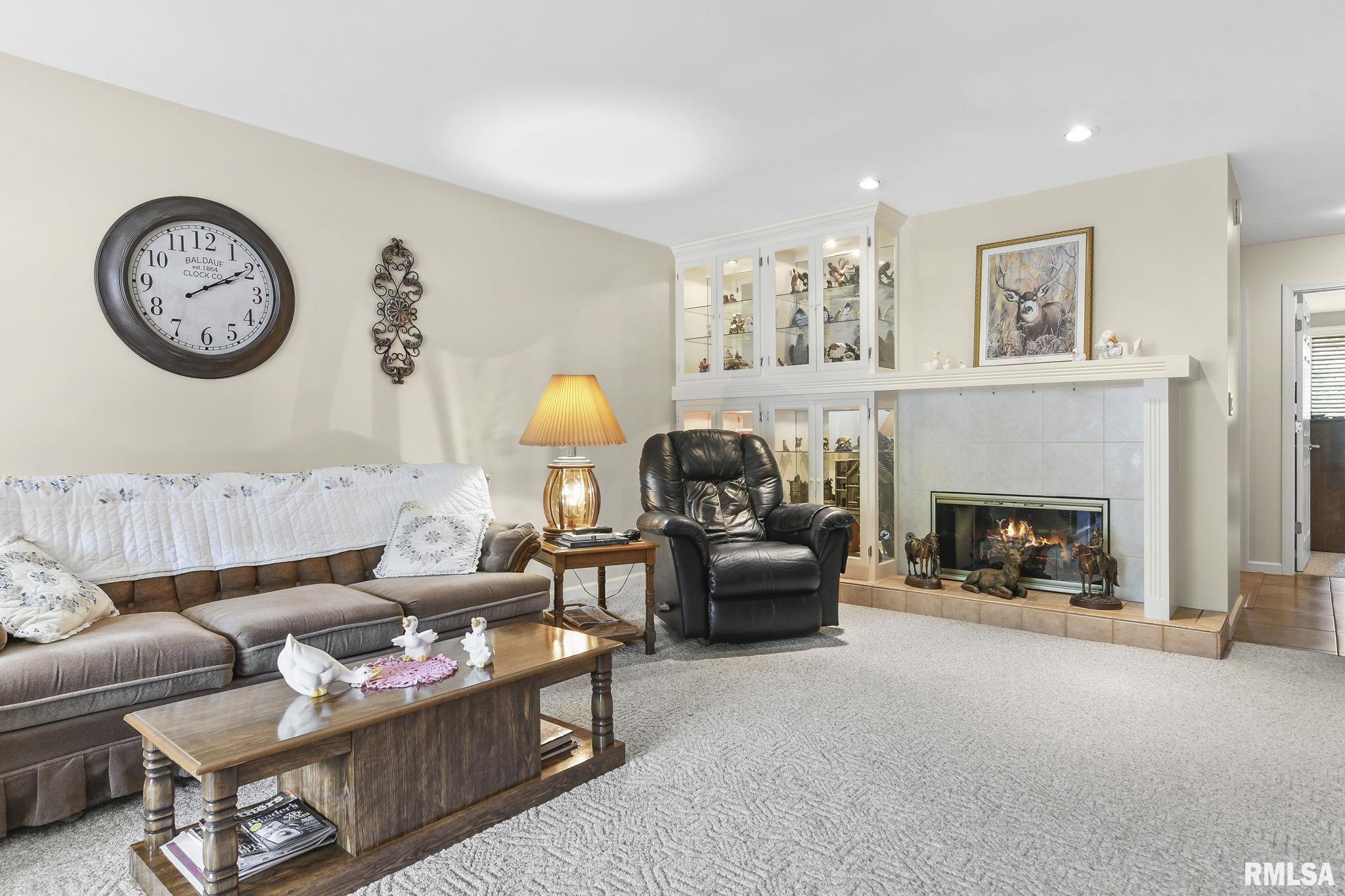 1212 W South Grand Avenue Unit: 225