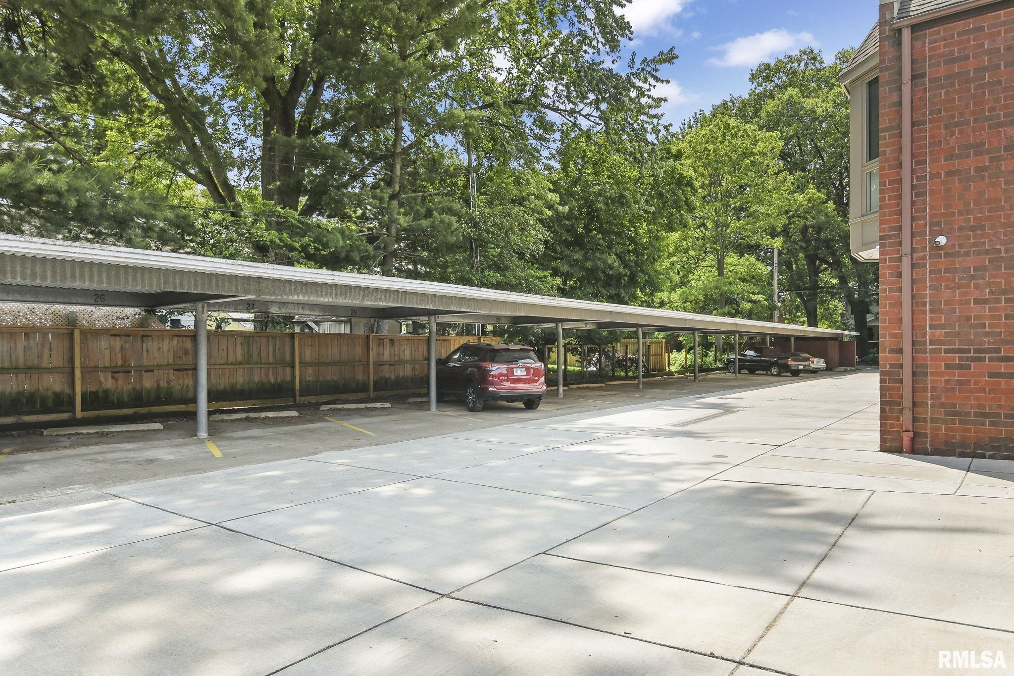 1212 W South Grand Avenue Unit: 225