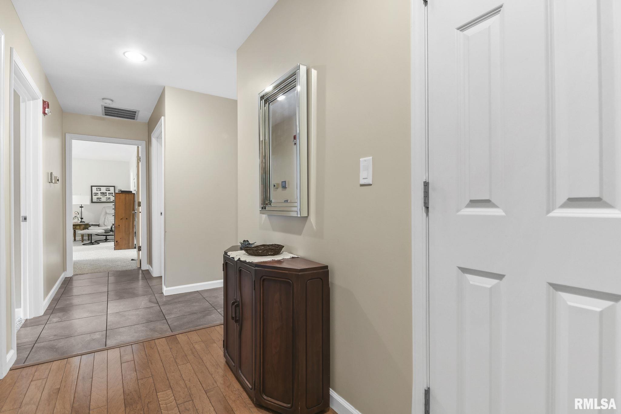 1212 W South Grand Avenue Unit: 225