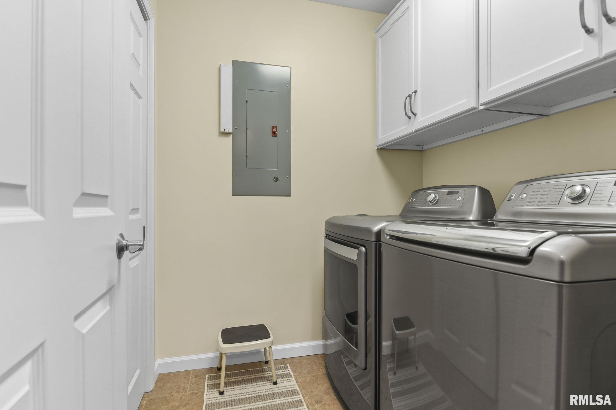 1212 W South Grand Avenue Unit: 225