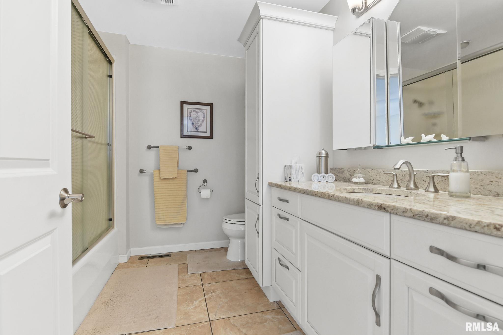 1212 W South Grand Avenue Unit: 225