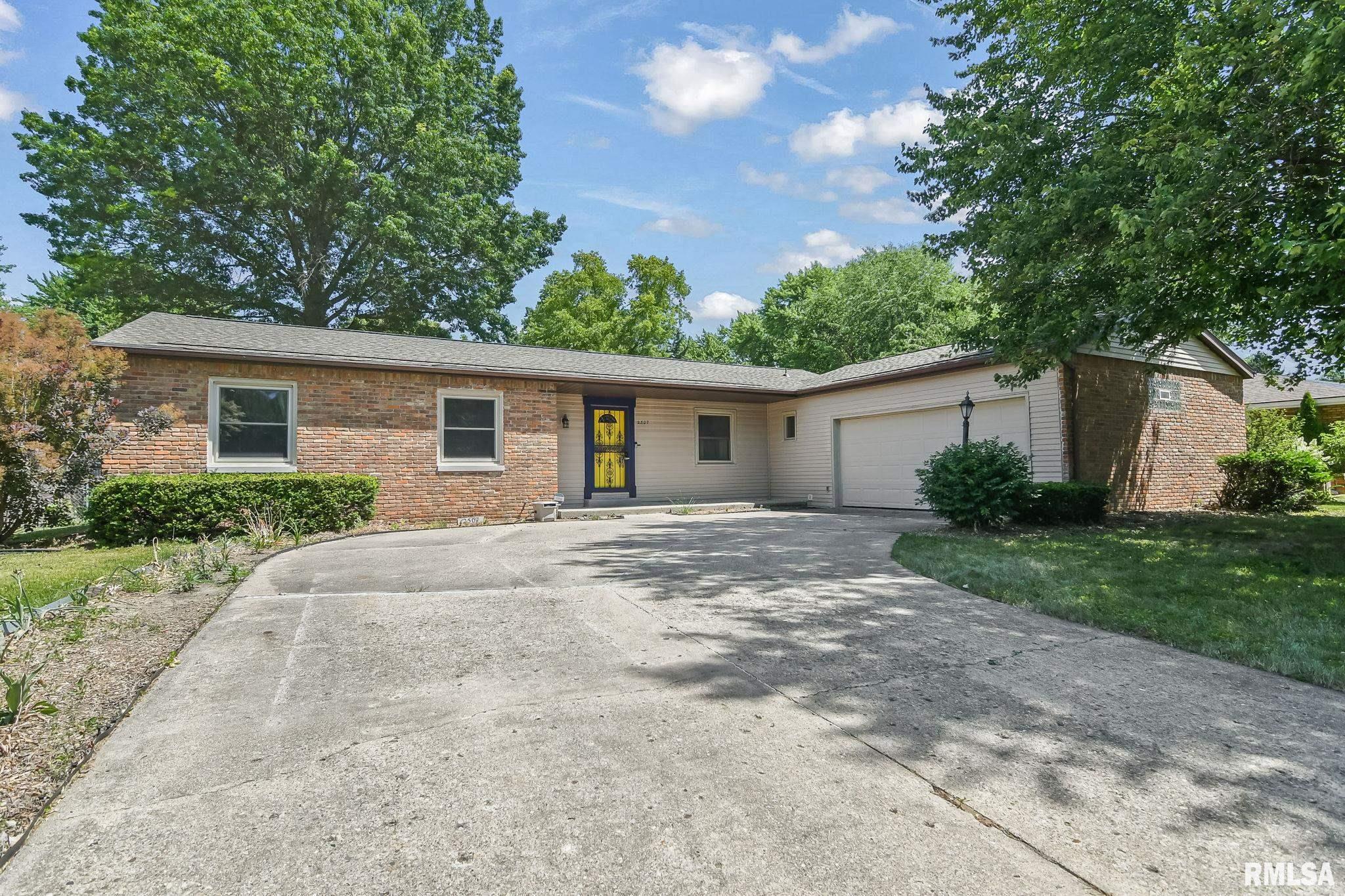 2507 Lindsay Road