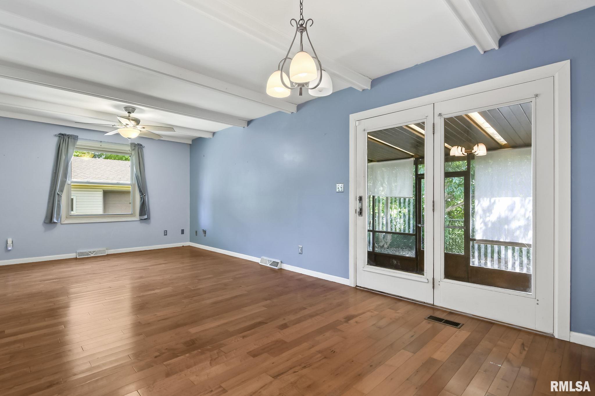 2507 Lindsay Road
