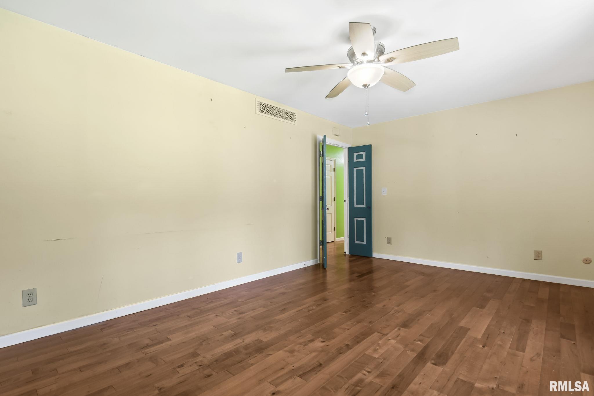 2507 Lindsay Road