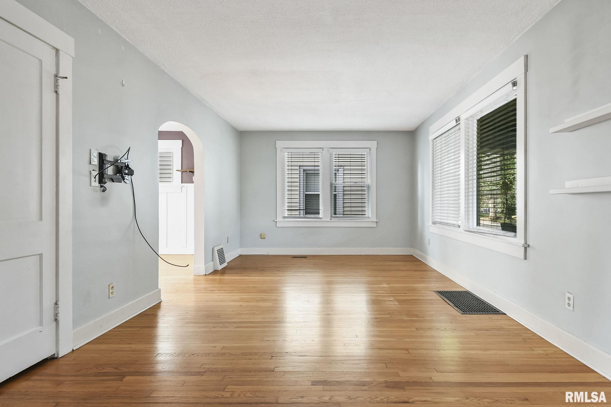 1808 HOLMES Avenue