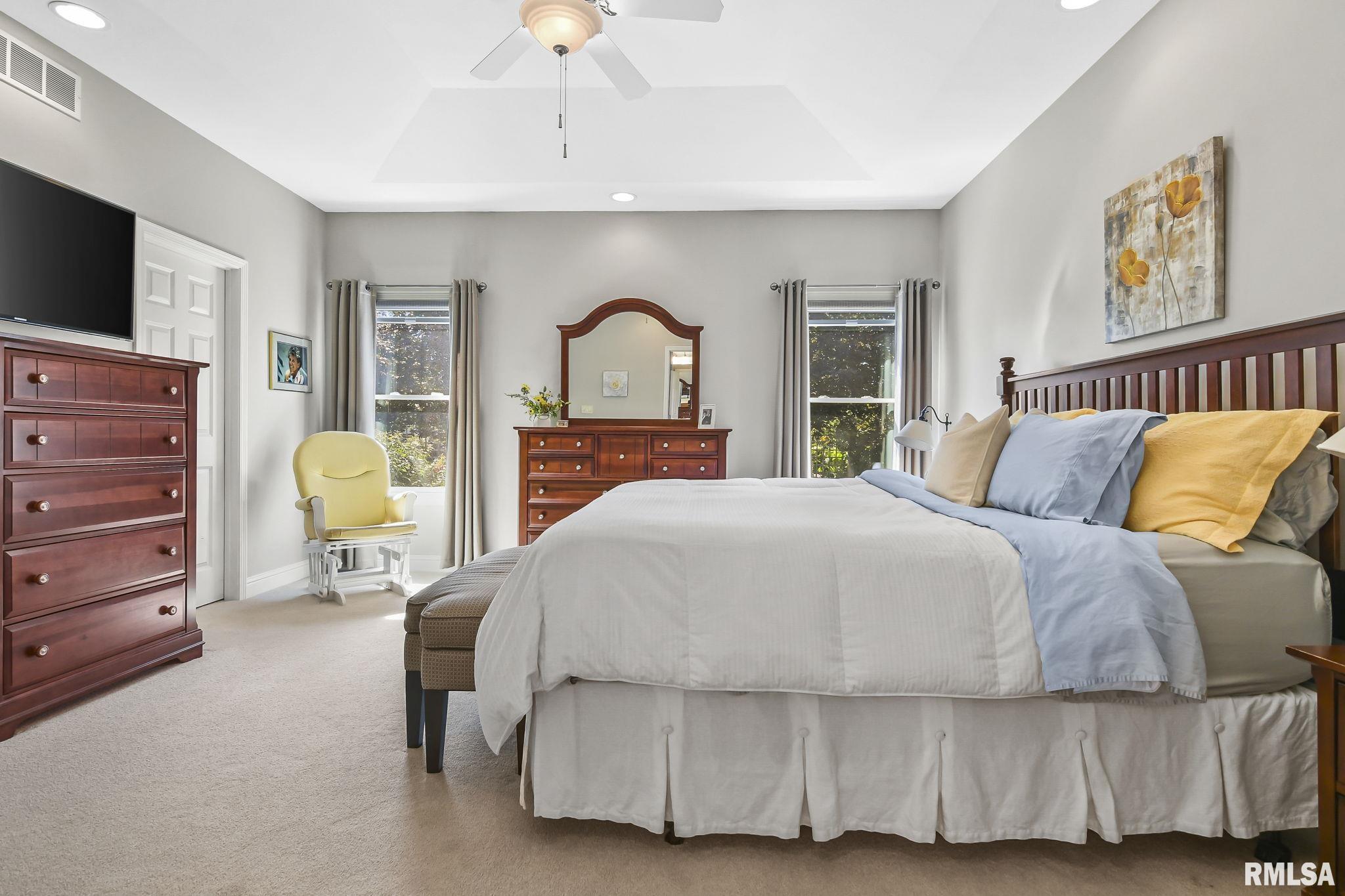 231 SANDSTONE Drive