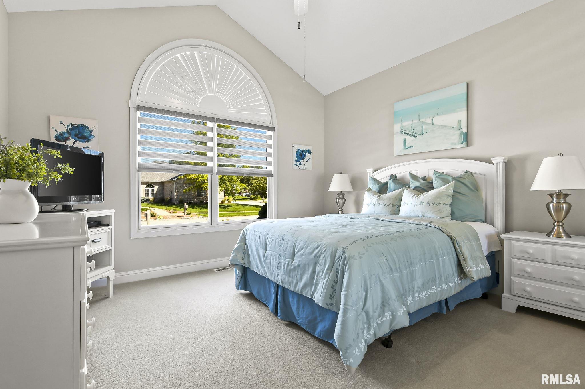 231 SANDSTONE Drive