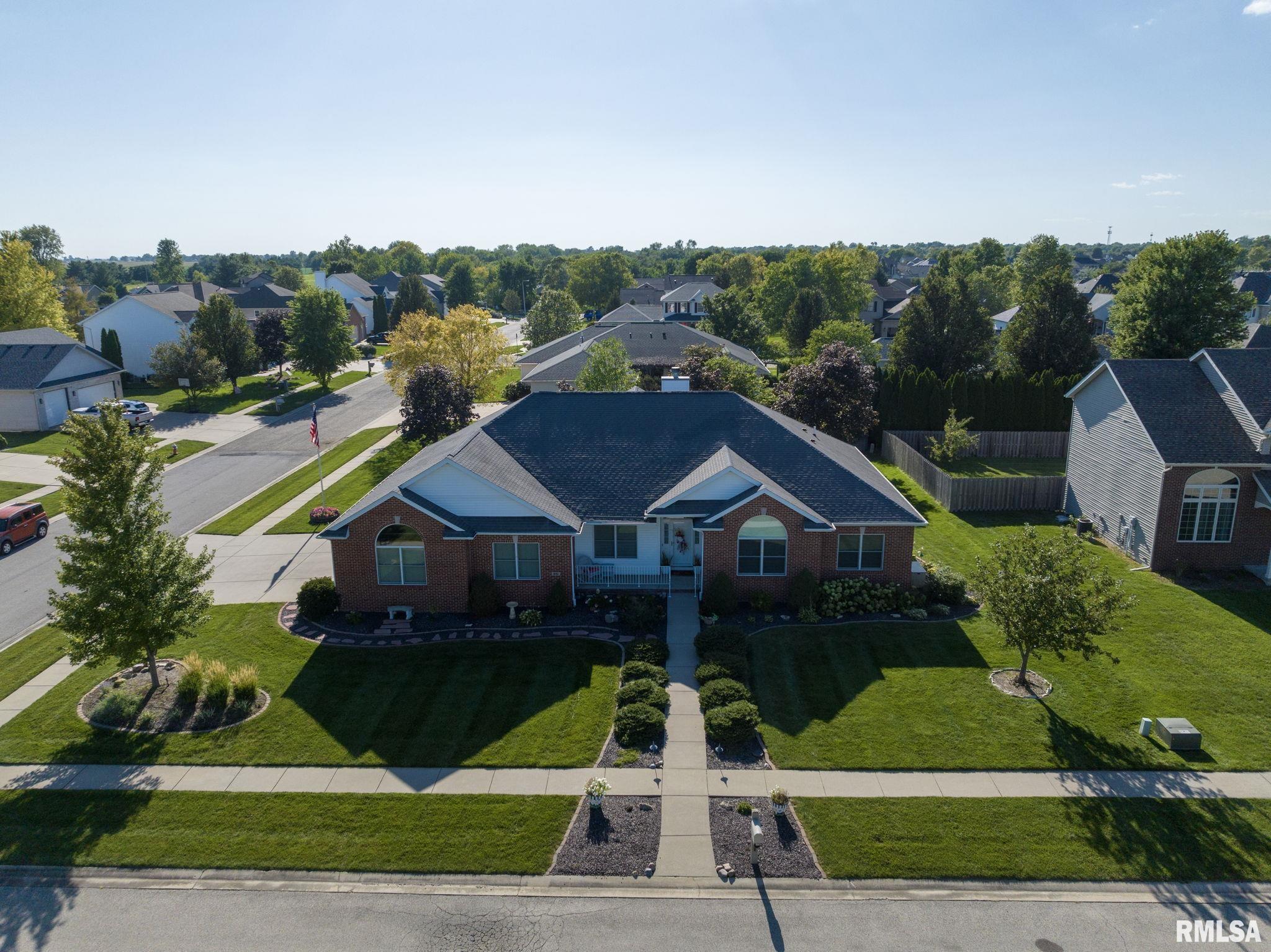 231 SANDSTONE Drive