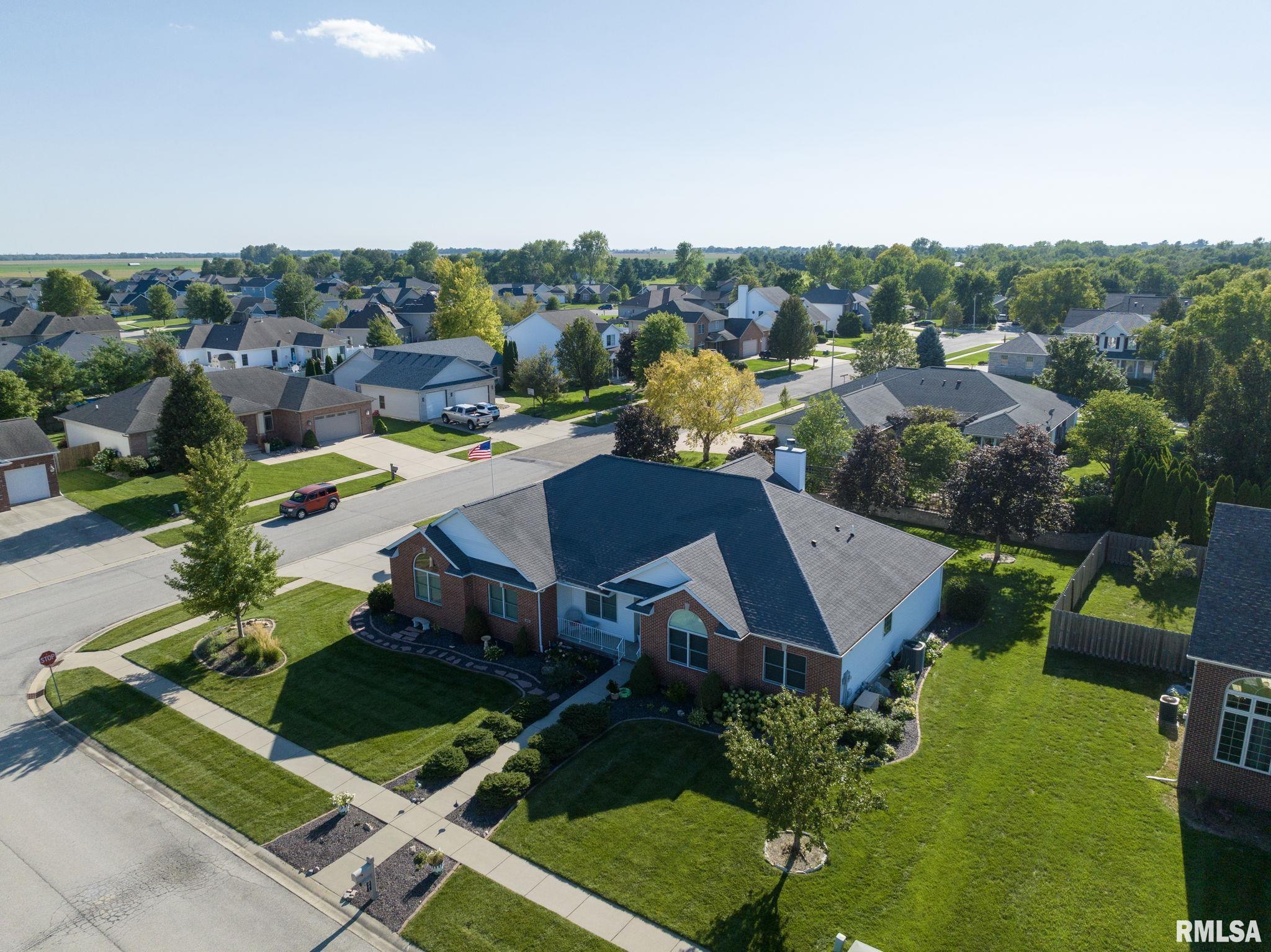 231 SANDSTONE Drive