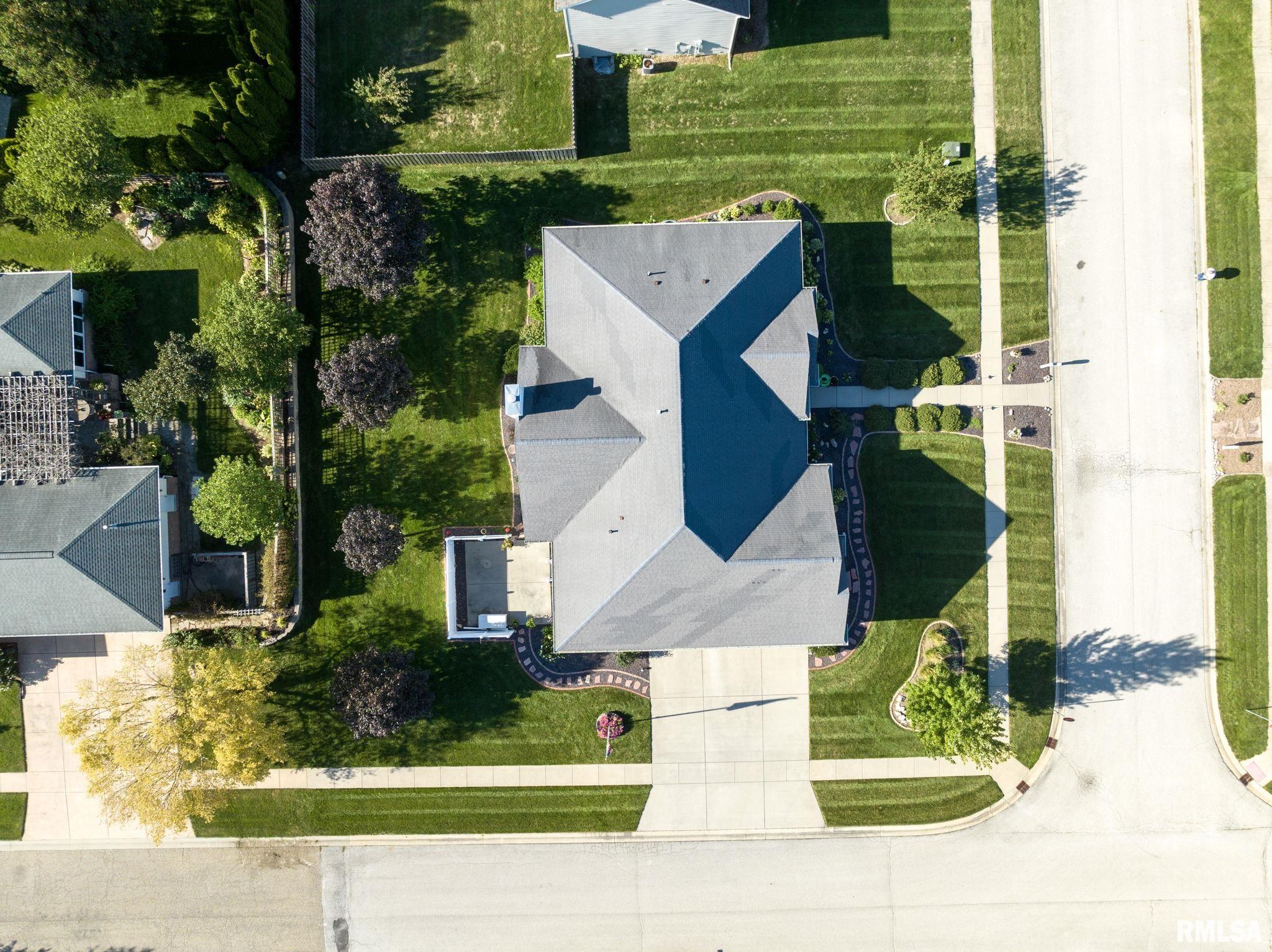 231 SANDSTONE Drive
