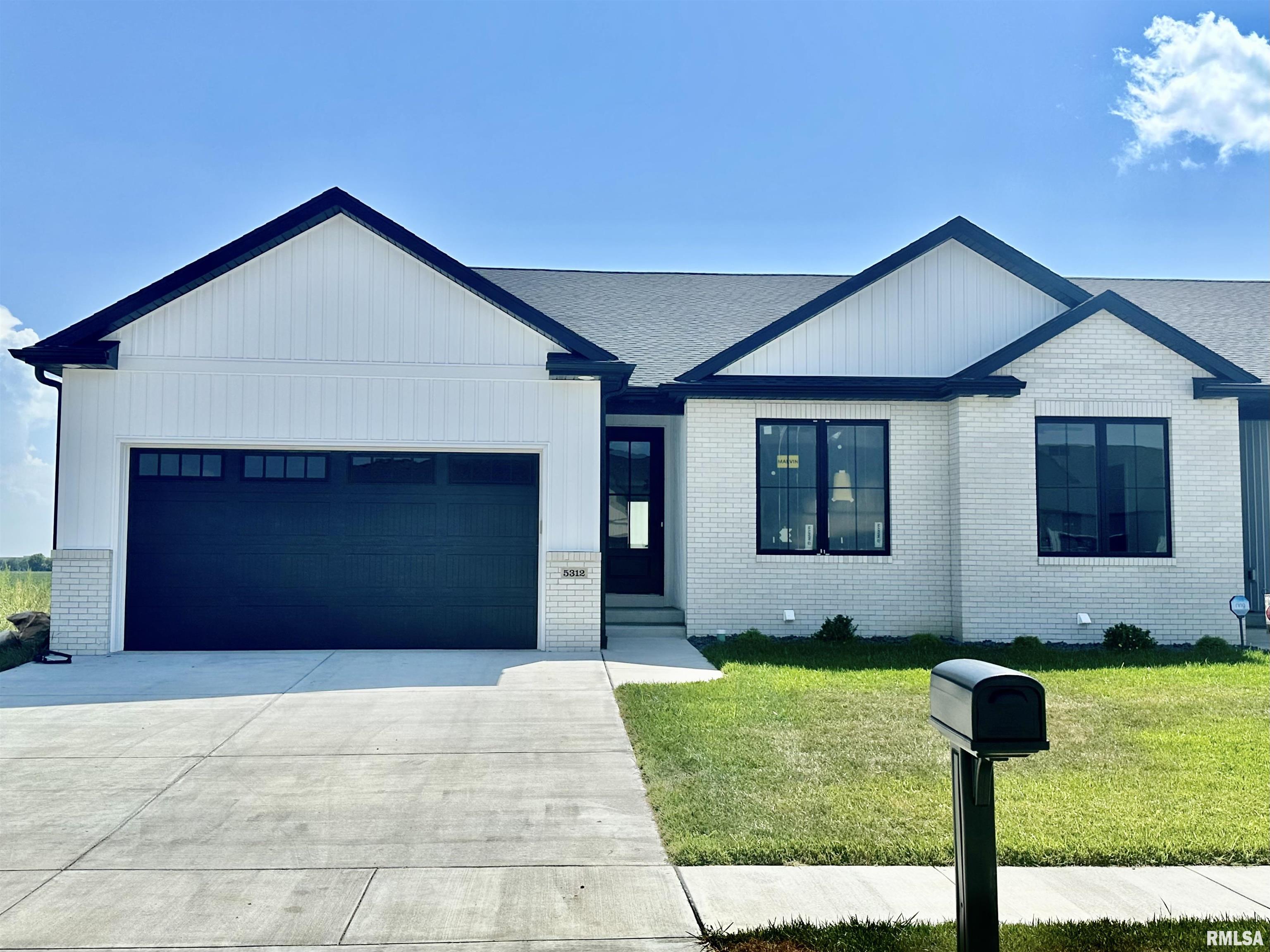 5312 Verdant Lane