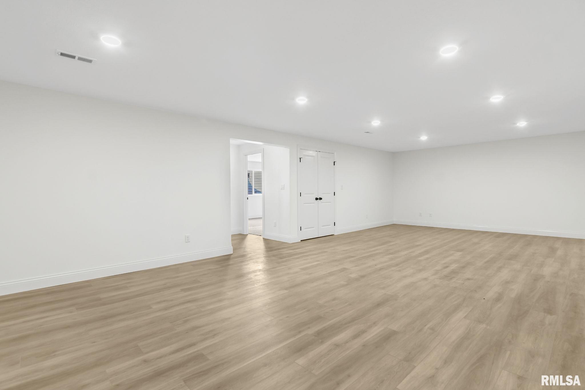 5312 Verdant Lane