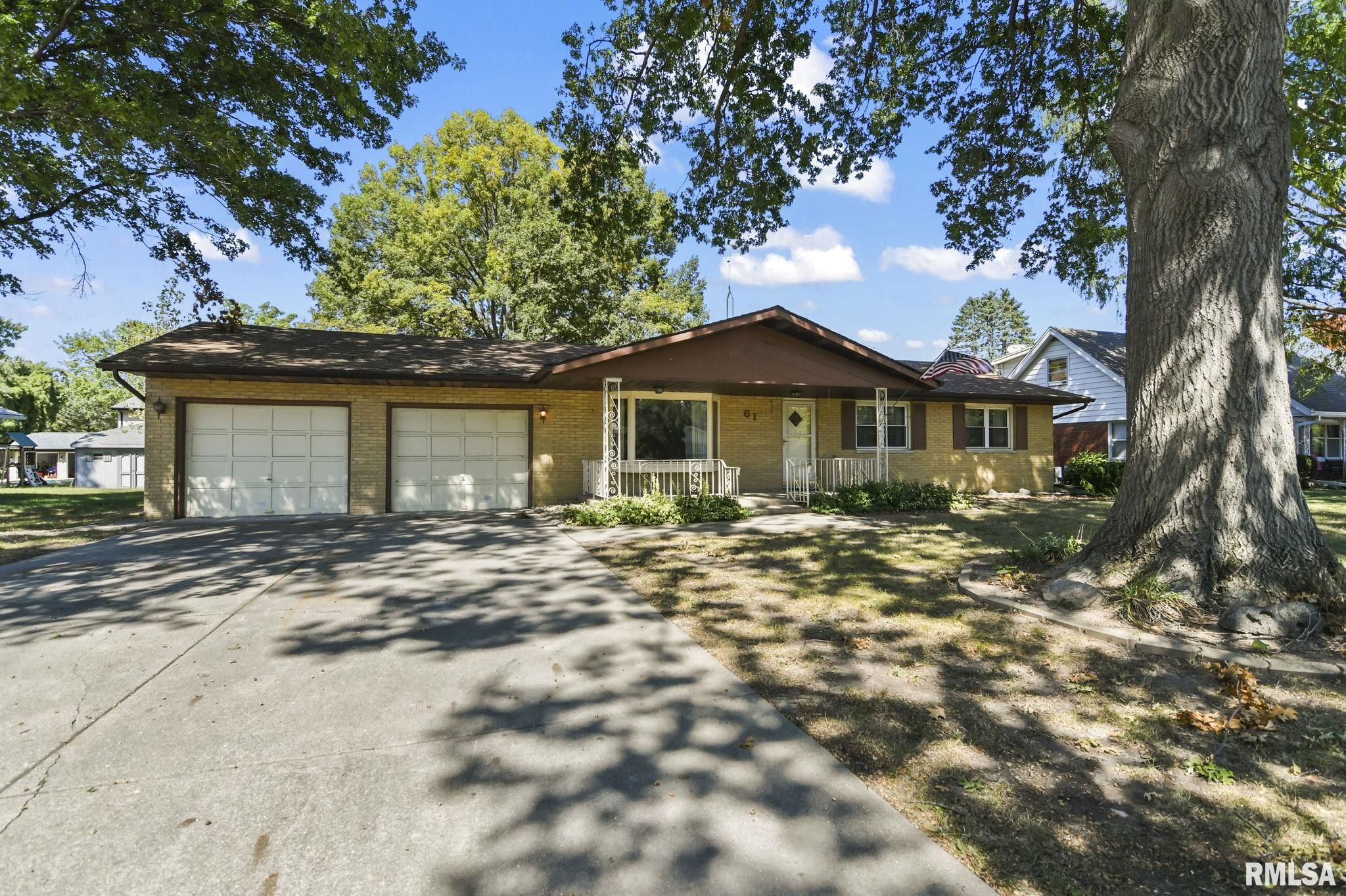 61 White Birch Road