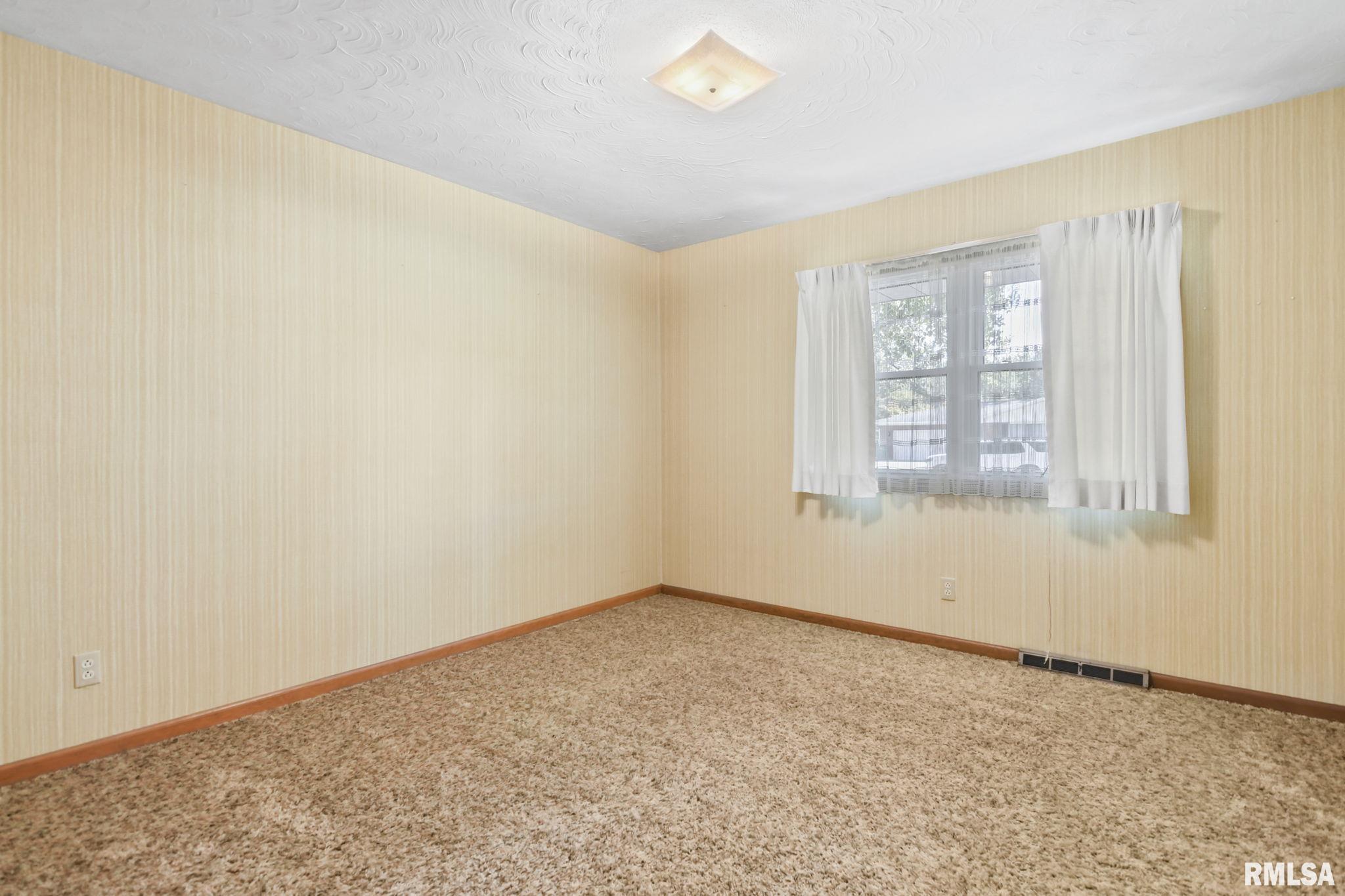 61 White Birch Road