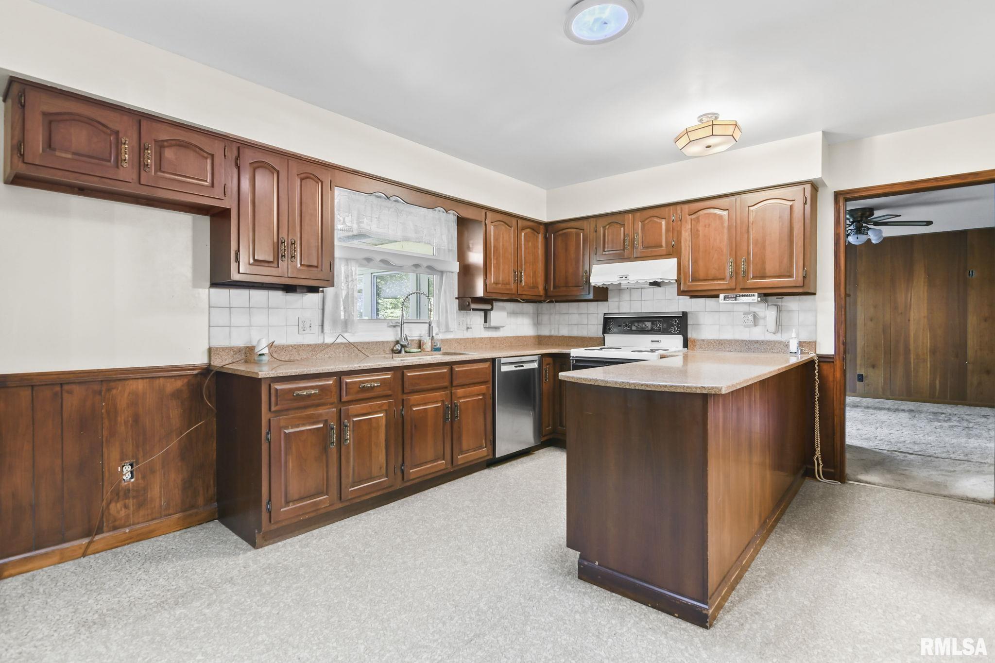 61 White Birch Road