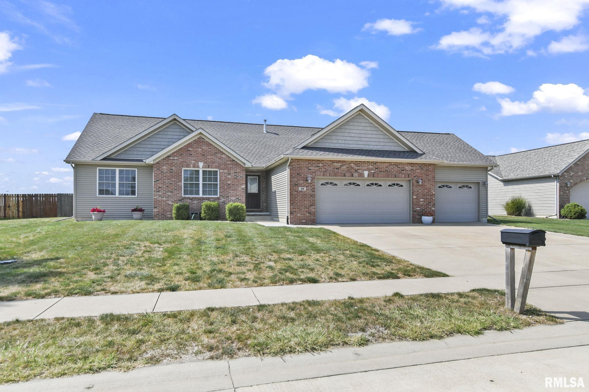 809 Racastle Road