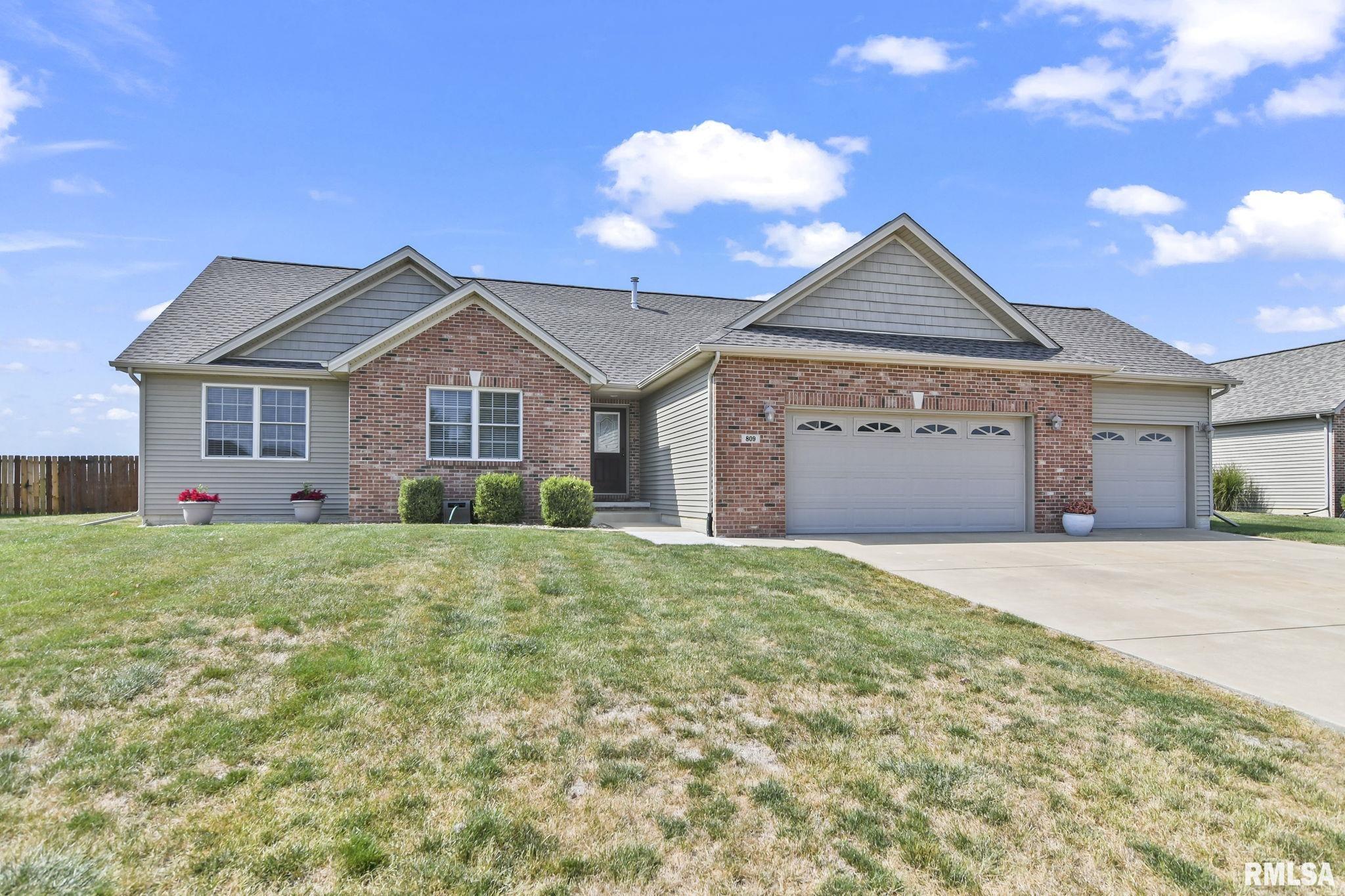 809 Racastle Road