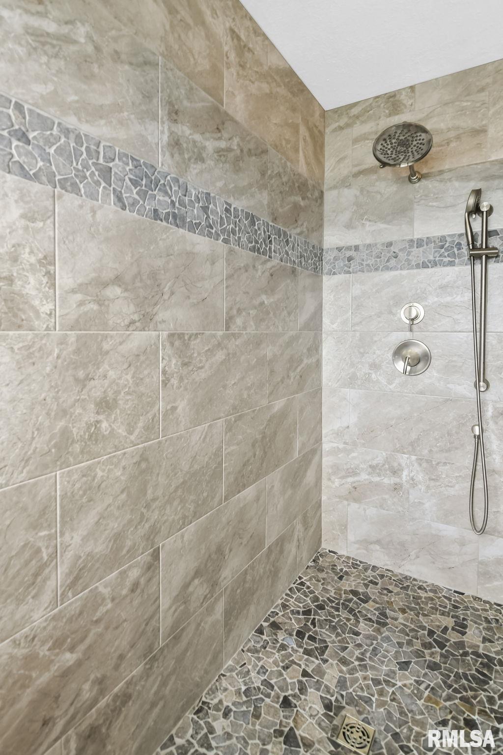 4104 Lavender Lane