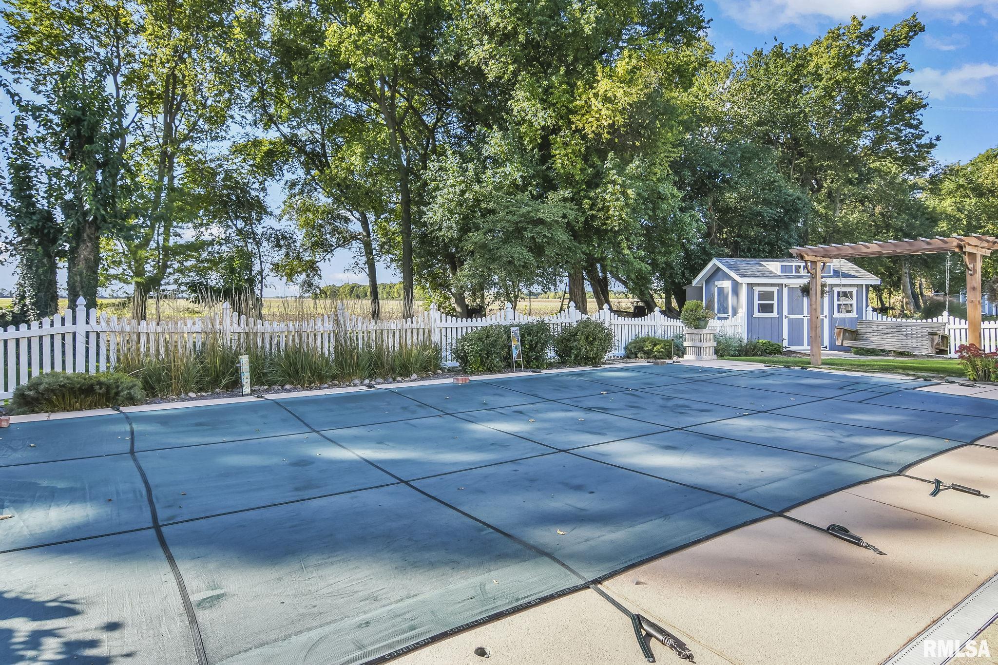 1116 Post Road