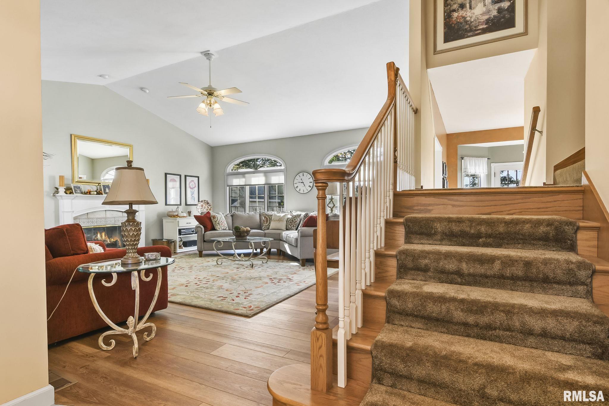 1116 Post Road