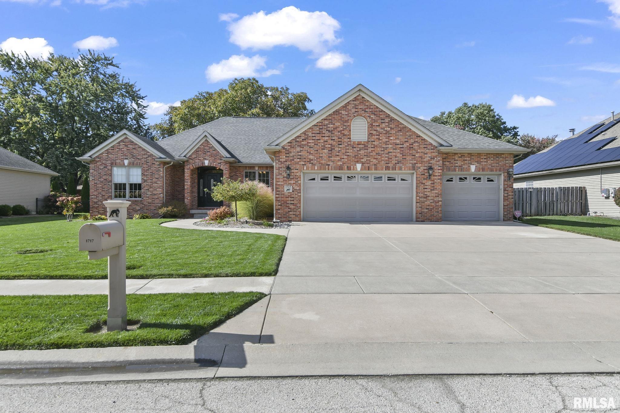 1717 Interlacken Road