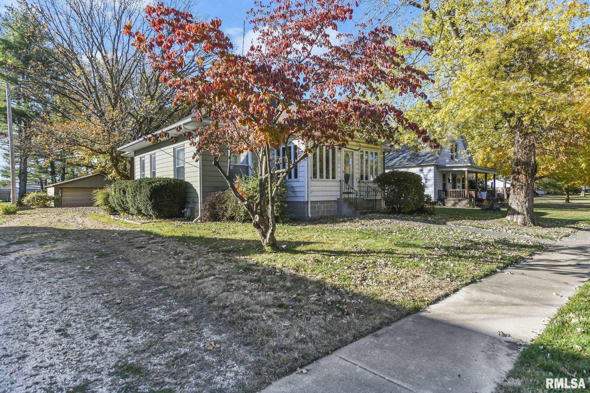 405 N WALNUT Street