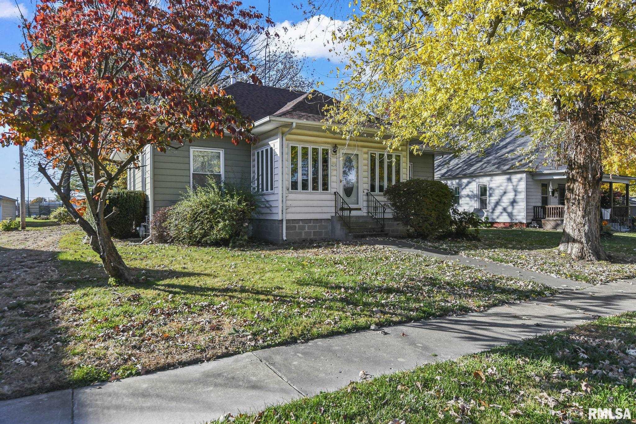 405 N WALNUT Street