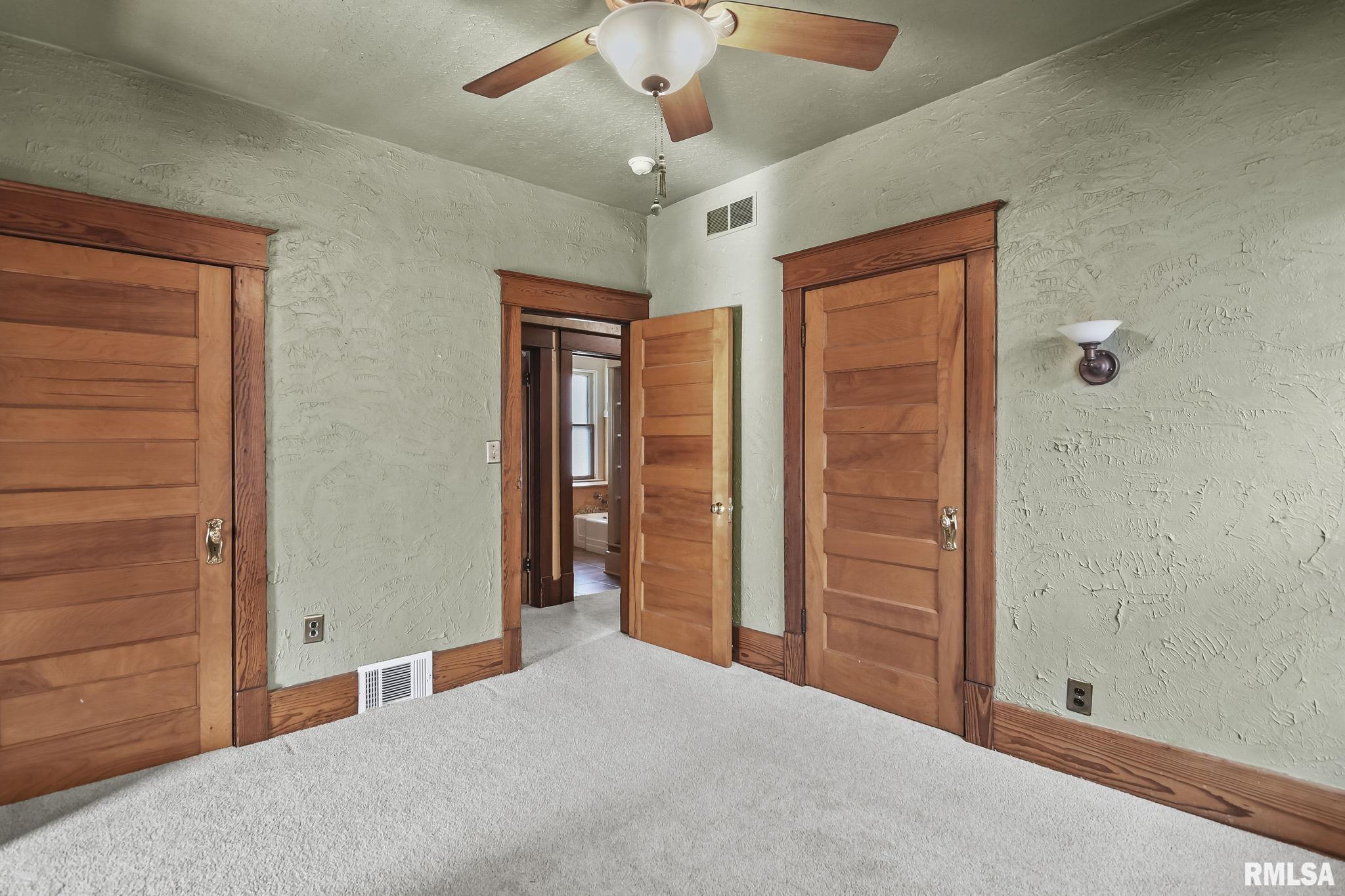 1130 FAYETTE Avenue
