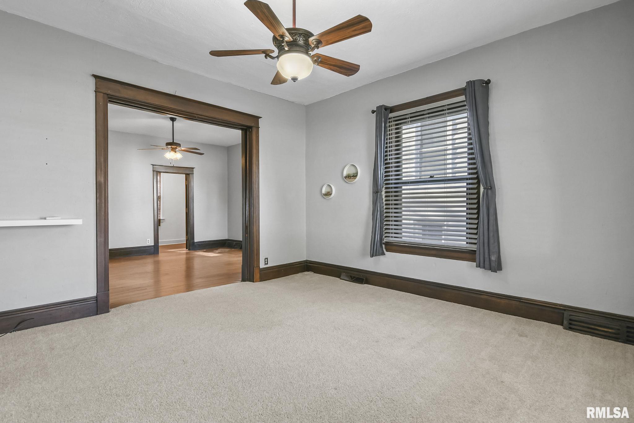 1130 FAYETTE Avenue