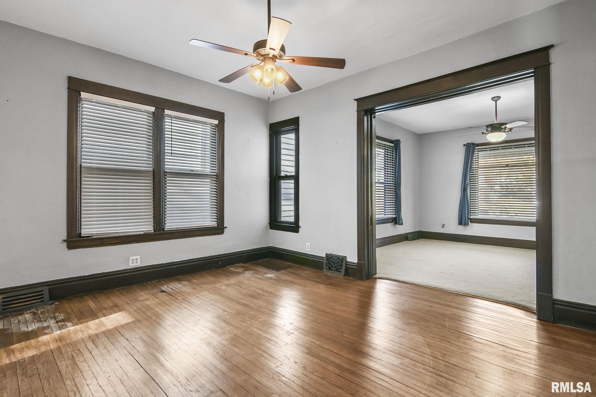 1130 FAYETTE Avenue