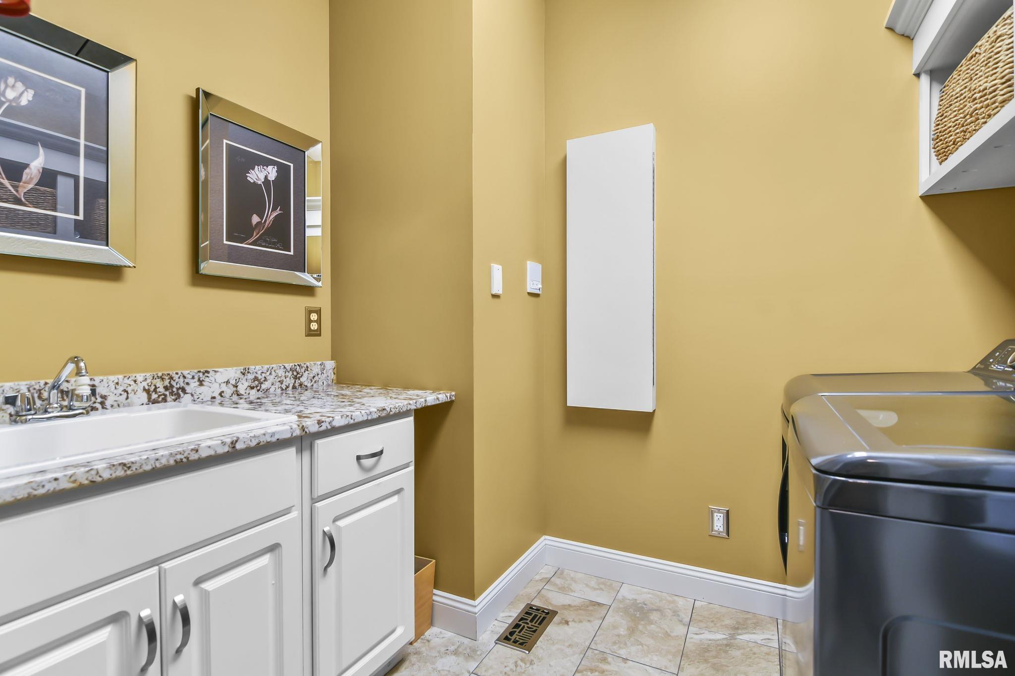 2302 Silver Stone Court