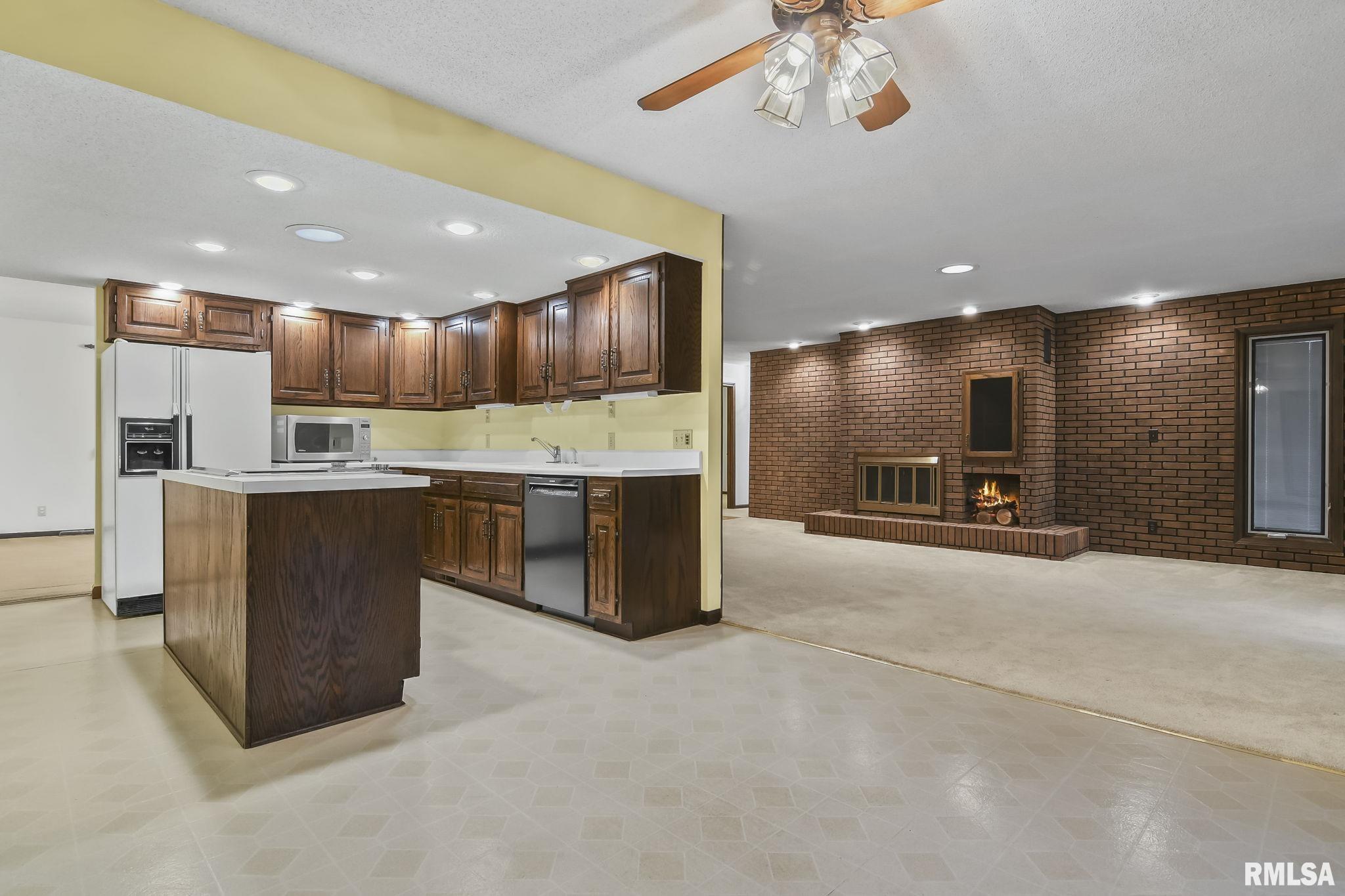46 DESOTO Drive