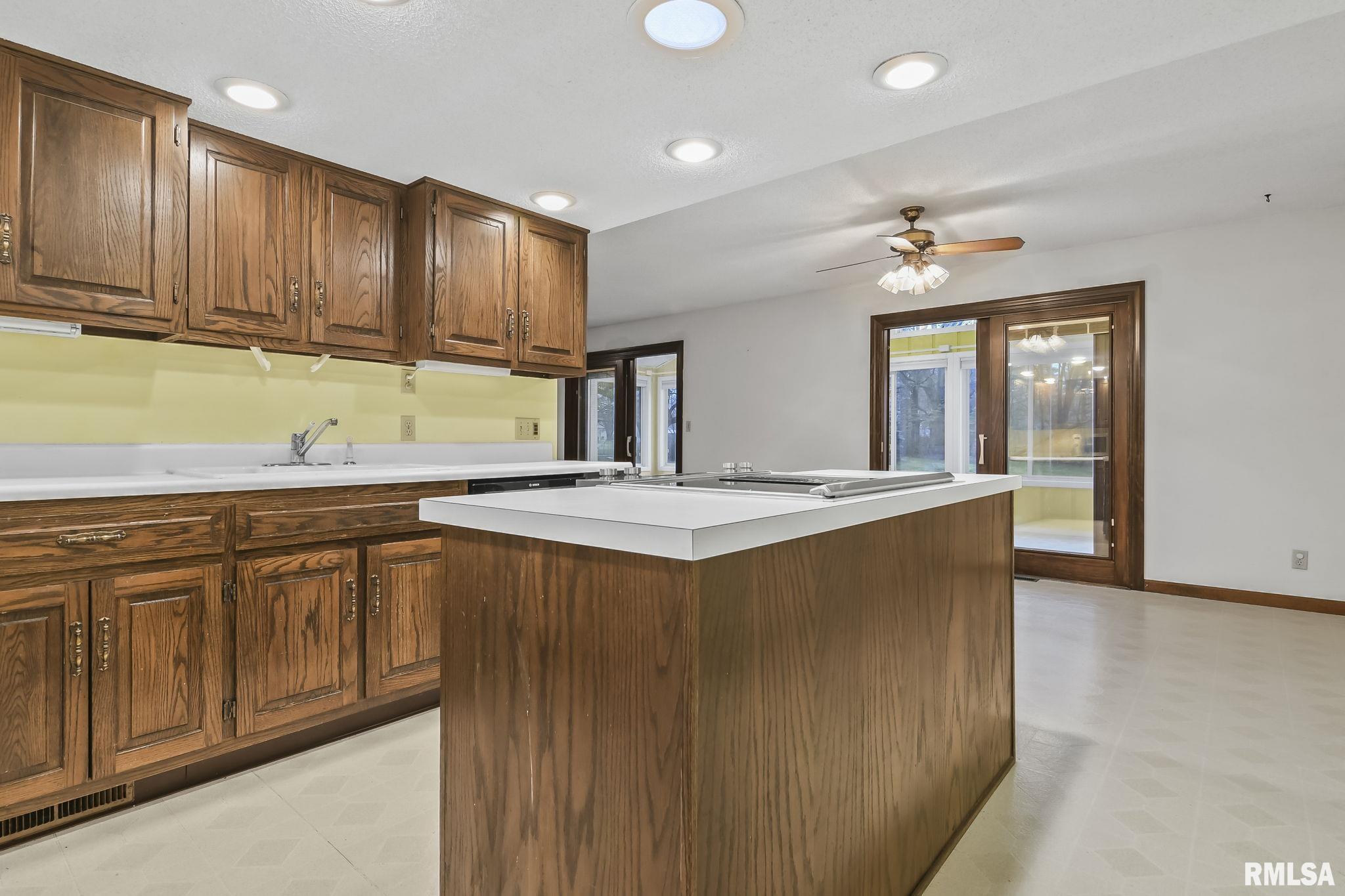 46 DESOTO Drive