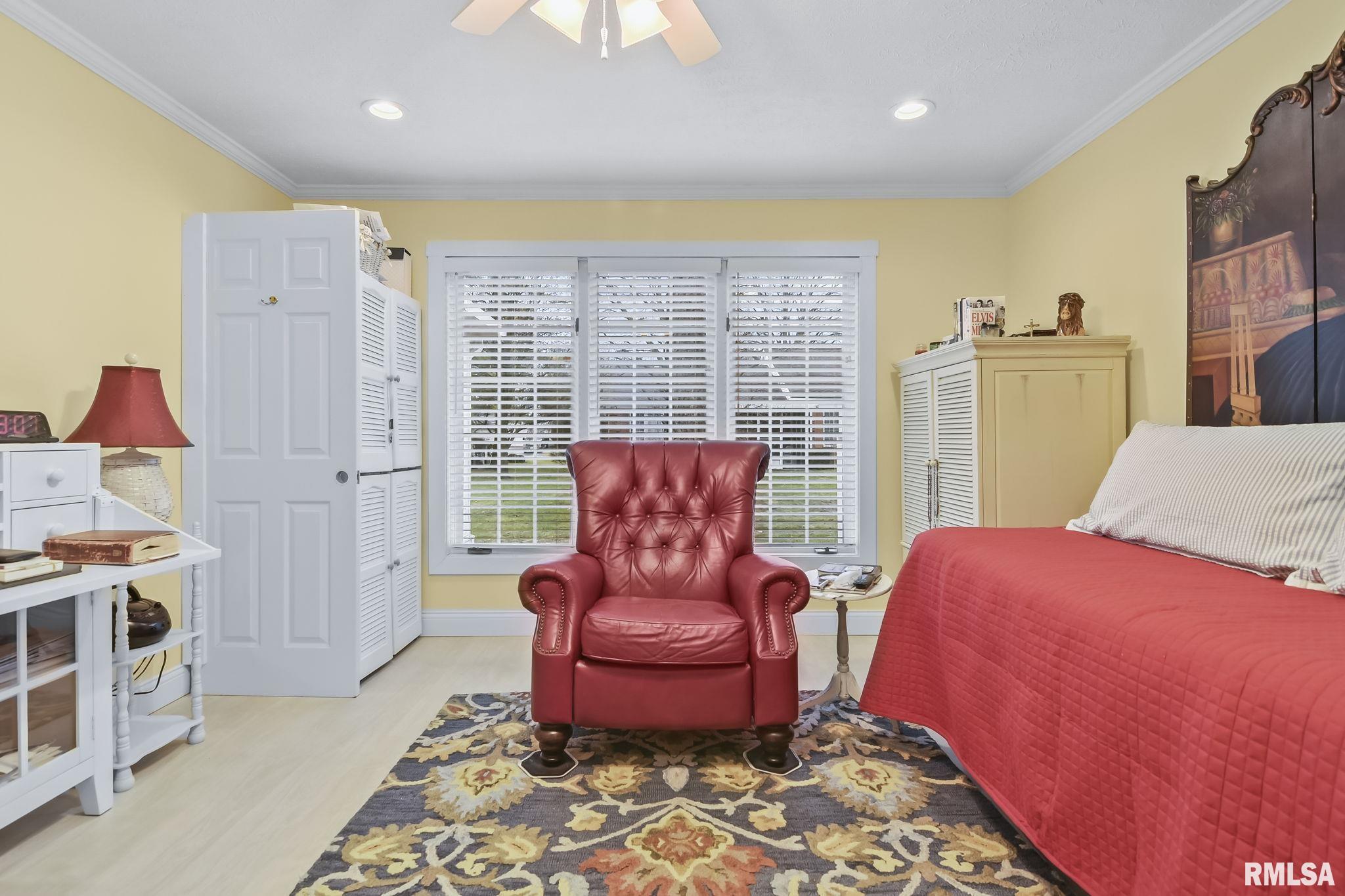 50 TURNBERRY Place
