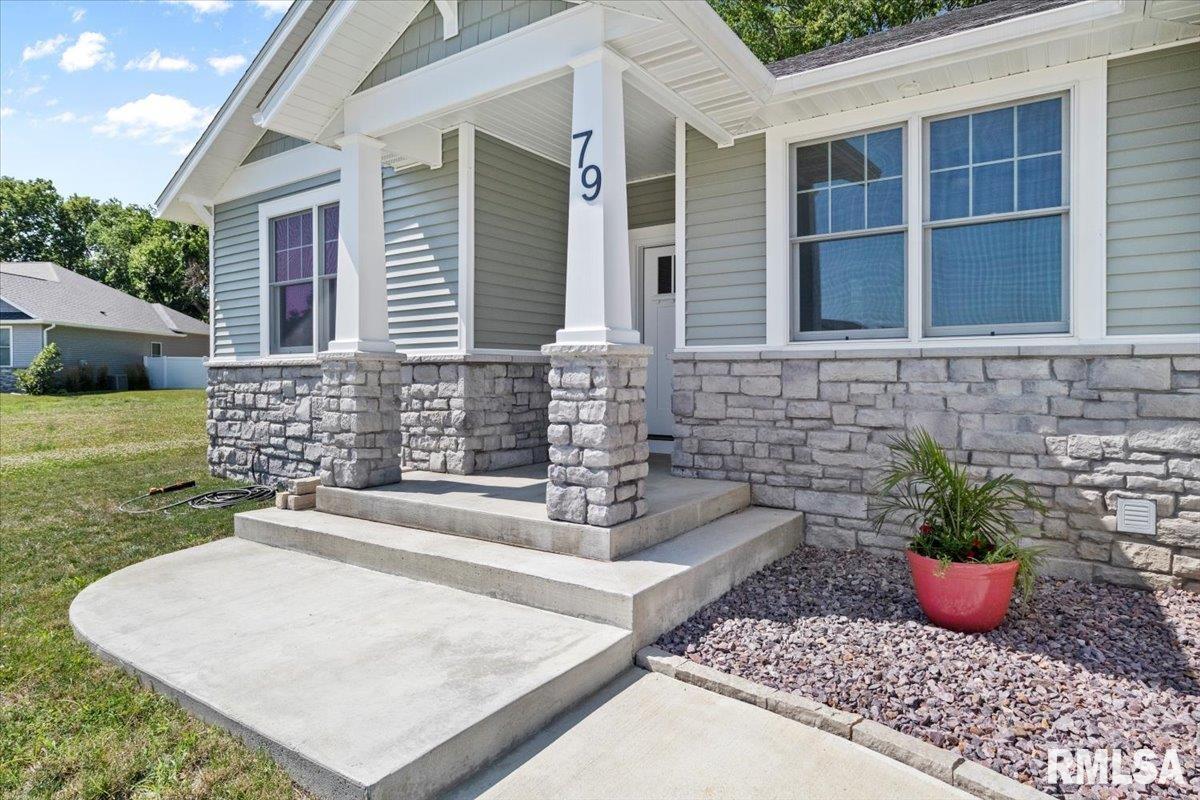 79 Firefly Court