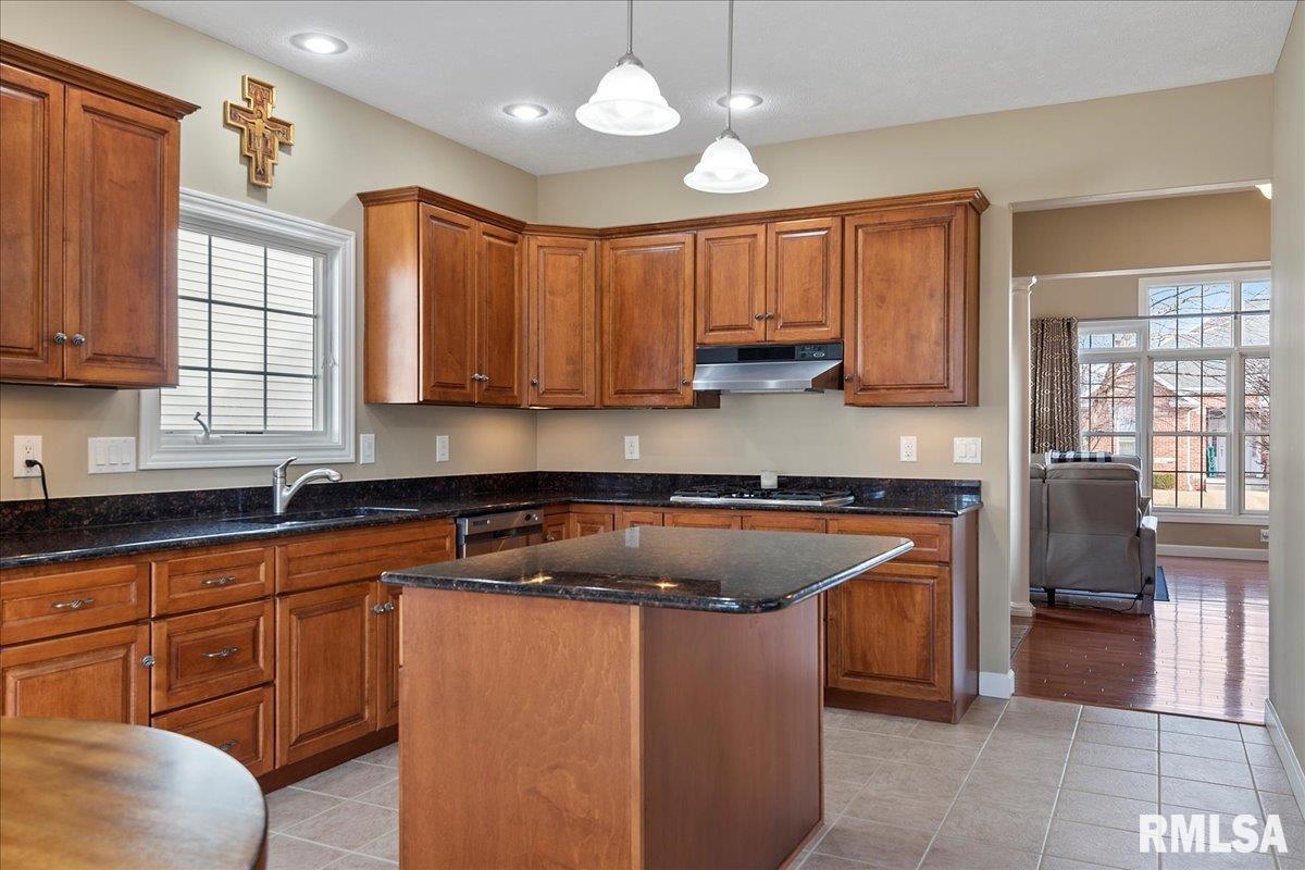 3 Mashie Court
