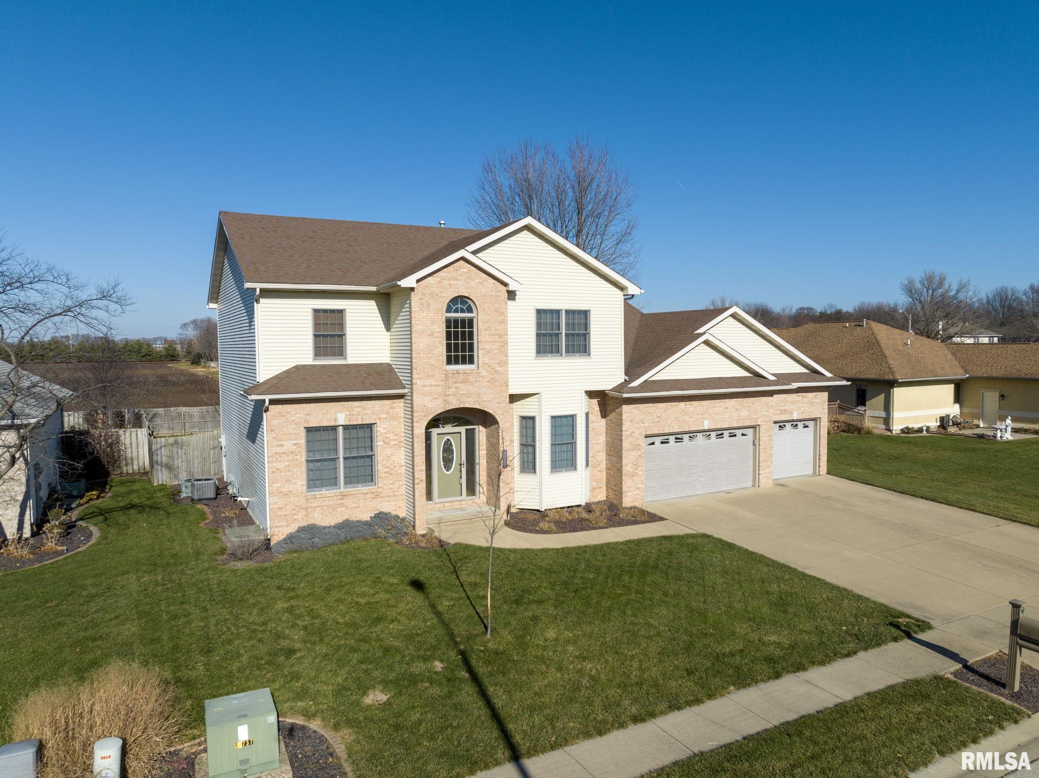 2221 Harbor Landing