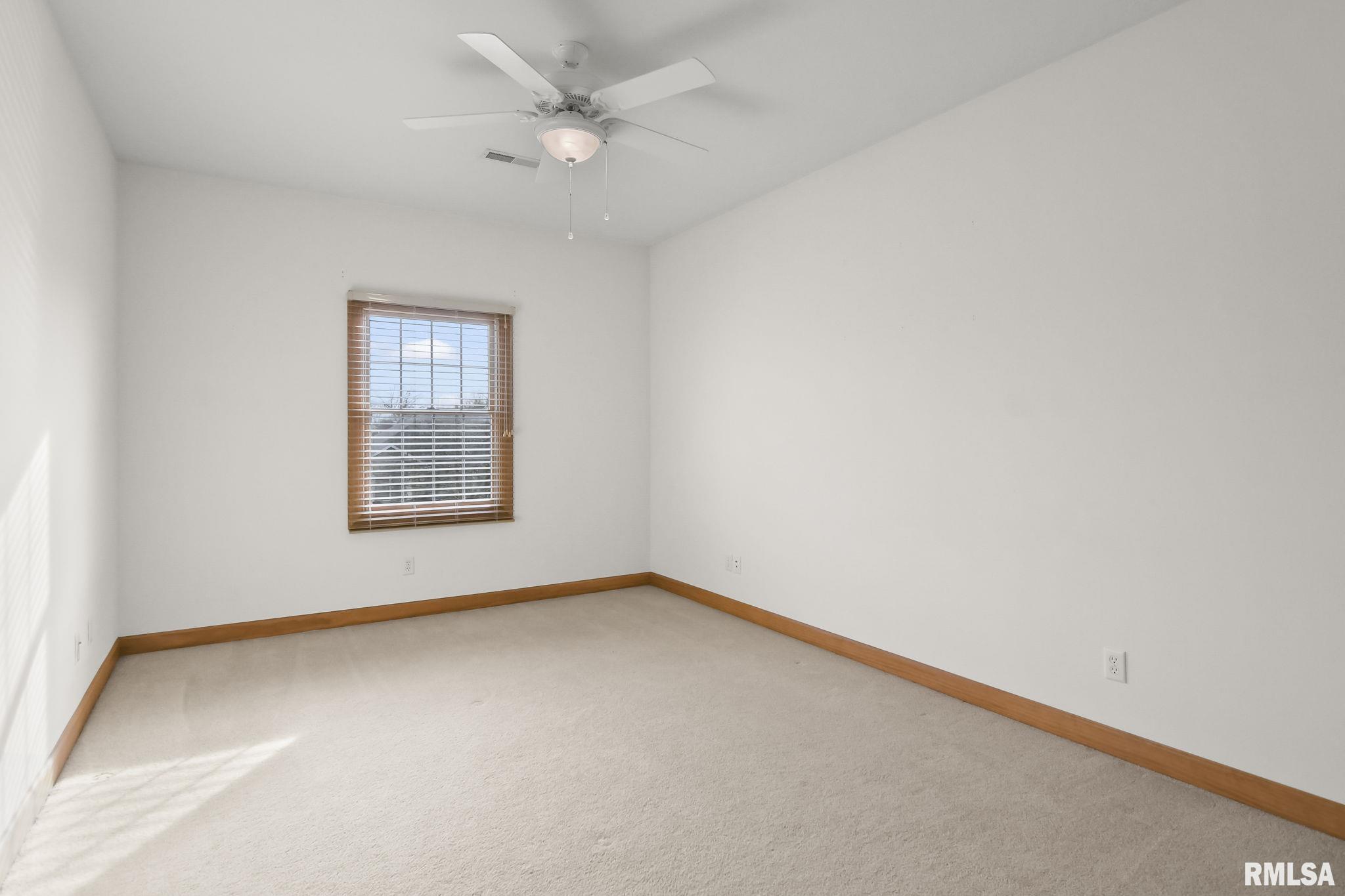 2221 Harbor Landing