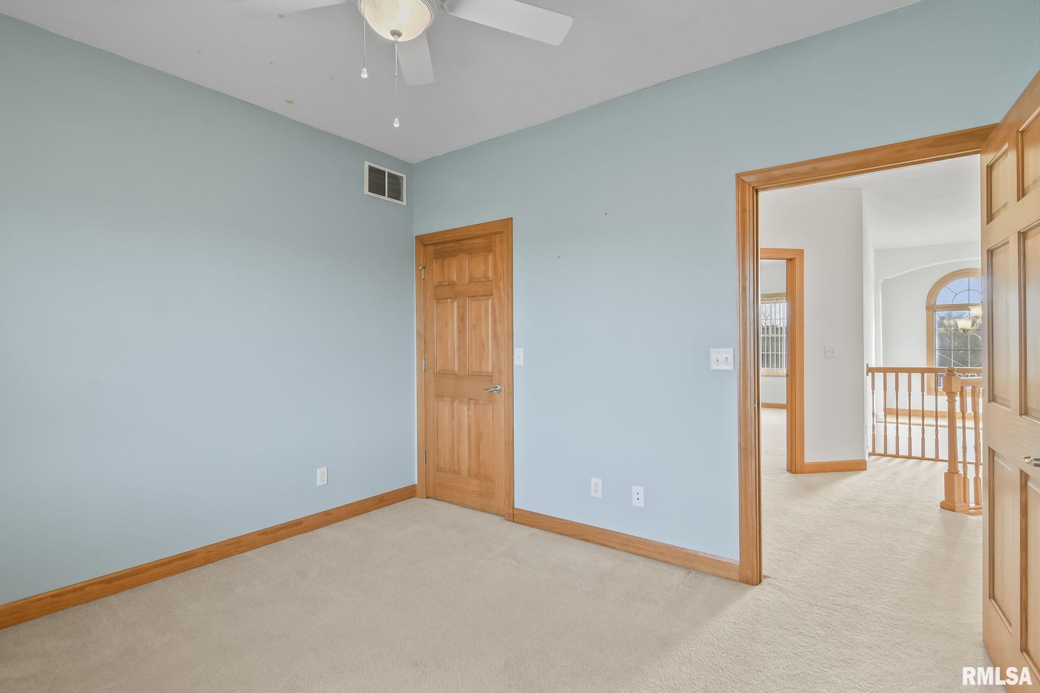 2221 Harbor Landing