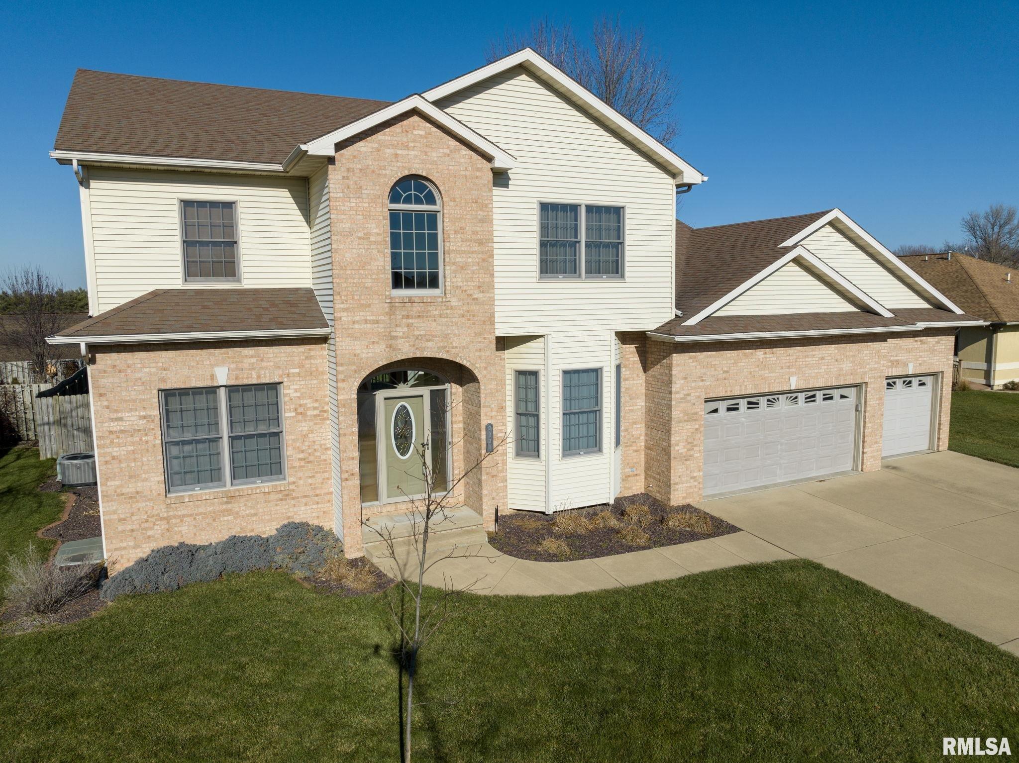 2221 Harbor Landing