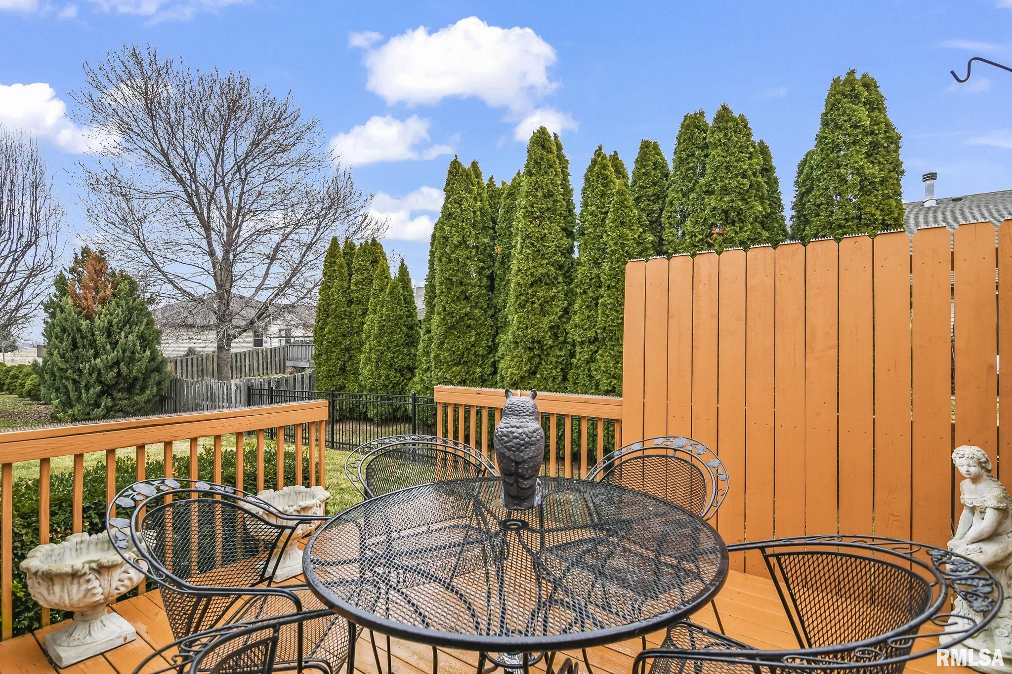 2708 Covered Wagon Trail