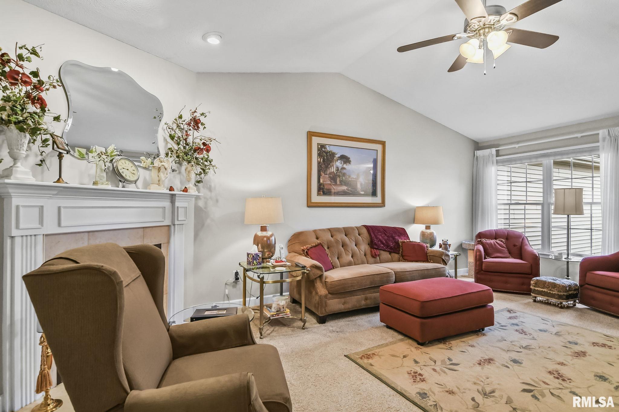 2708 Covered Wagon Trail