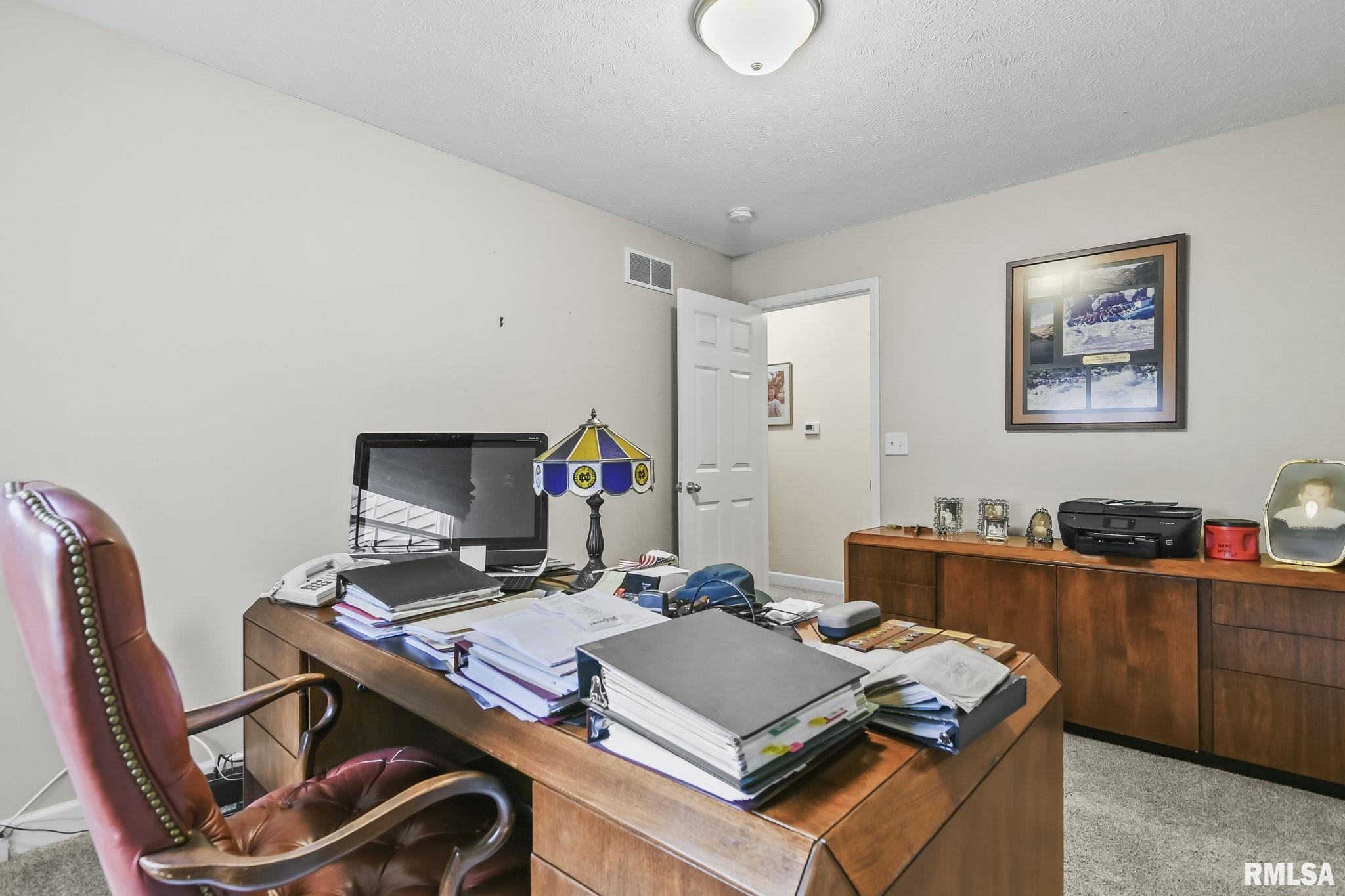 2708 Covered Wagon Trail